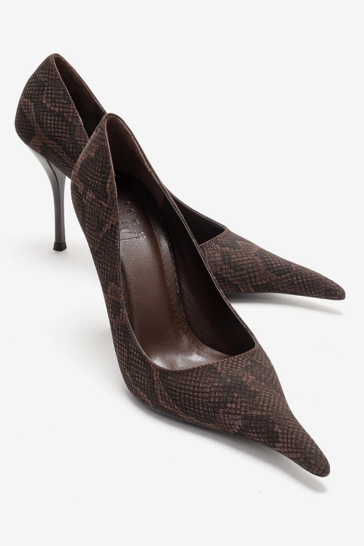 Prologue Shoes Womens Luce Pointed Toe Stiletto Pump