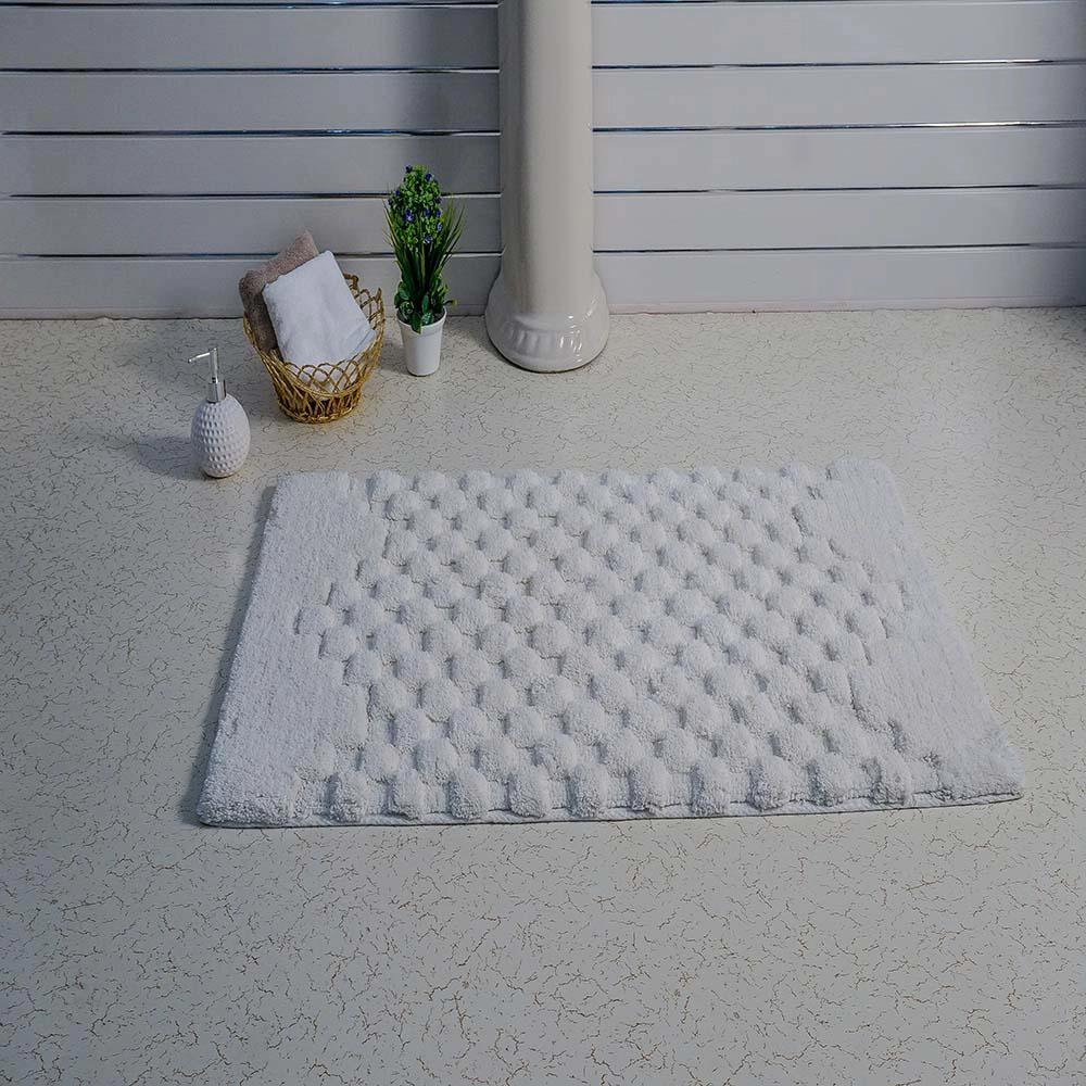 Knightsbridge Luxurious Block Pattern High Quality Year Round Cotton With Non Skid Back Bath Rug