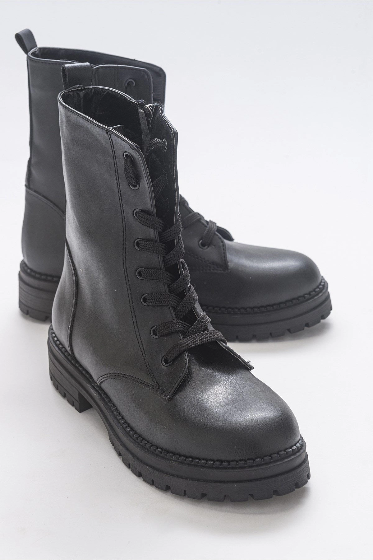 Prologue Shoes Womens Singa Boot
