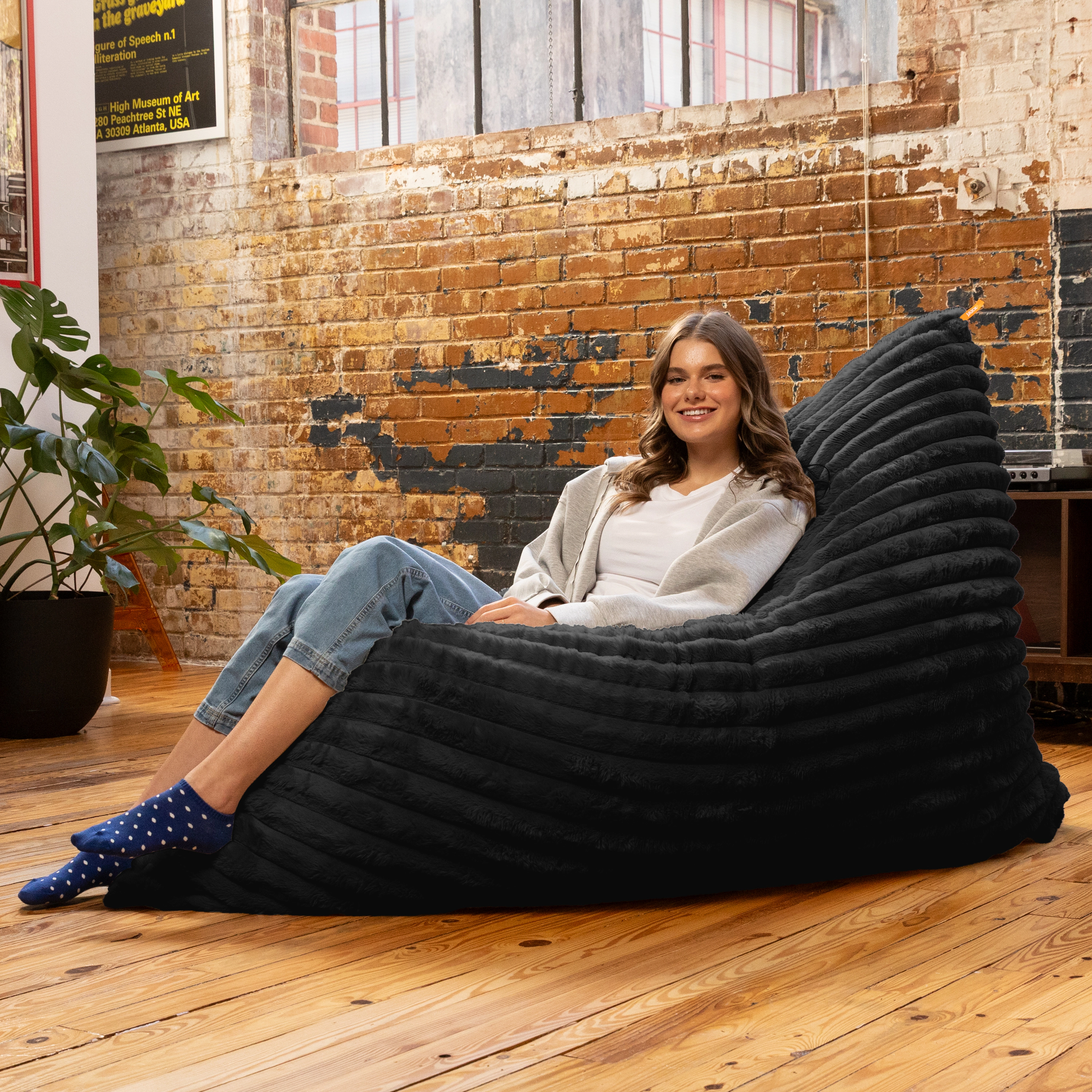 Jaxx Pillow Saxx 5.5-Foot Faux Fur - Luxuriously Soft Bean Bag Floor and Lounger