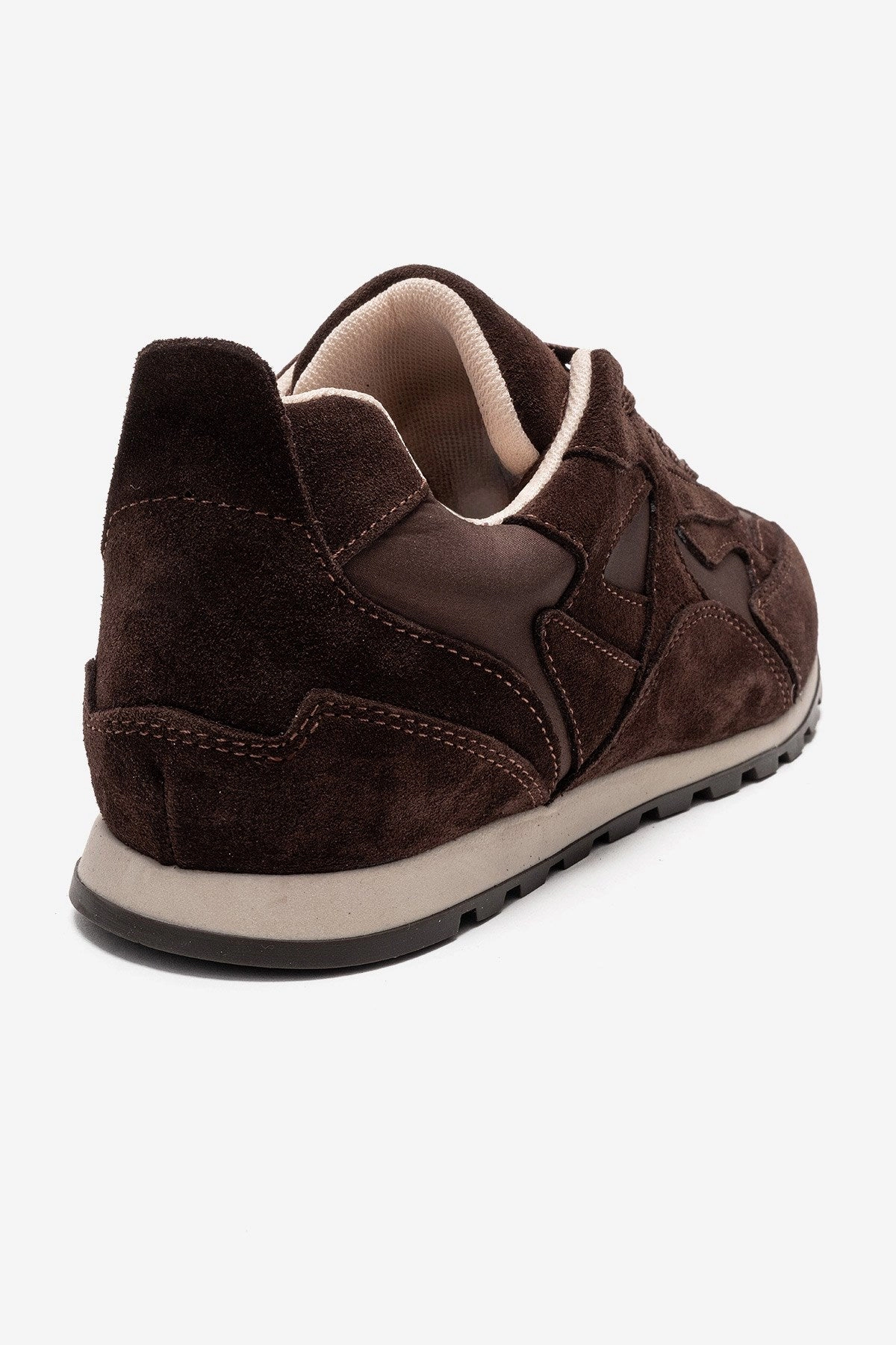Forever & Always Womens Sahra Leather Sneaker