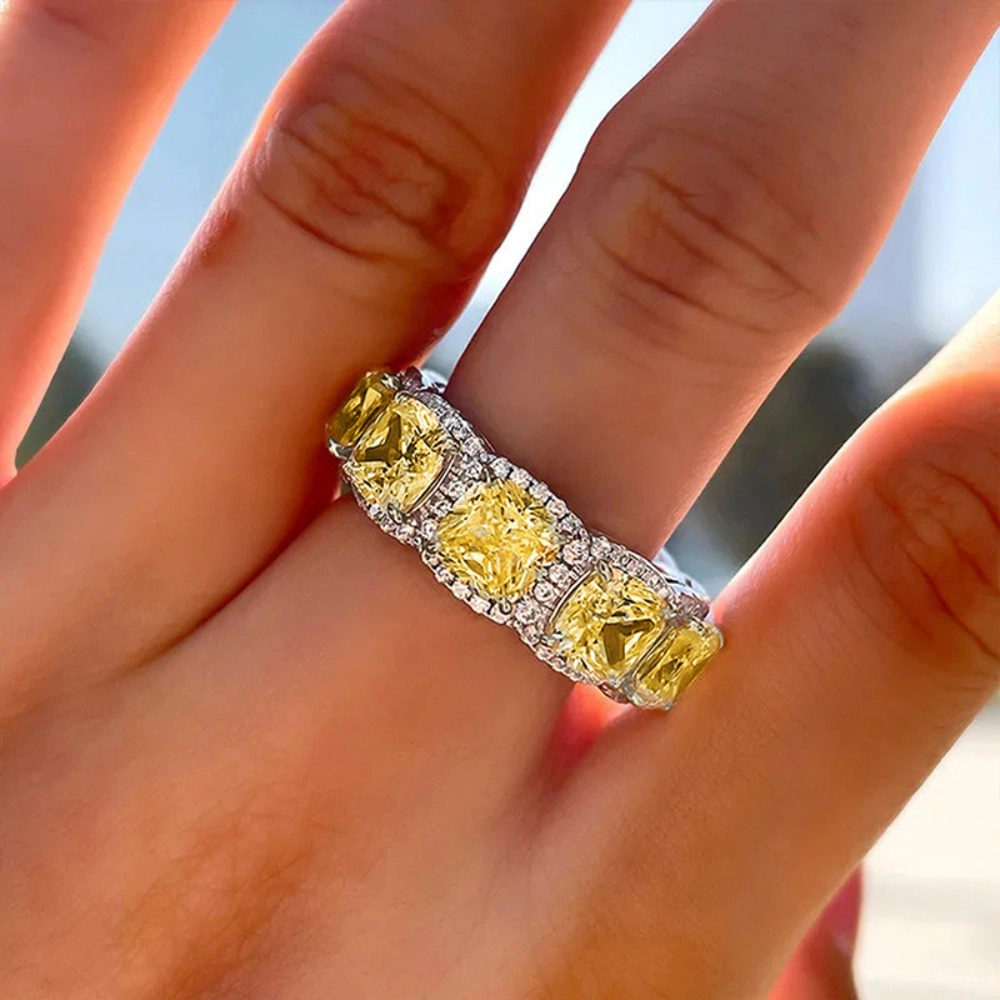 Luxury Women's Engagement Rings with Yellow Cubic Zirconia Fashion Wedding Band Jewelry