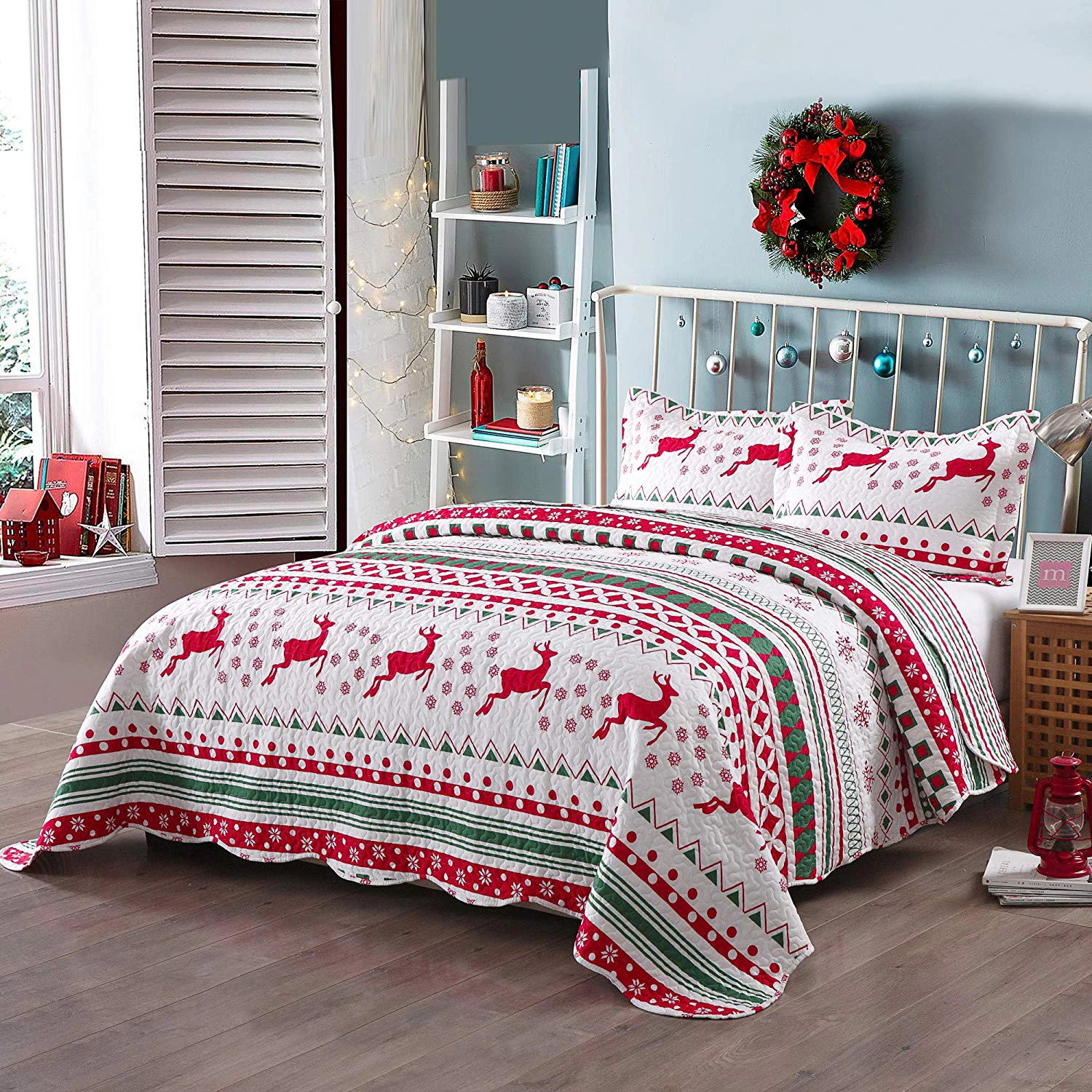MarCielo 2/3 Piece Christmas Quilt Bedspread Set, Snowflake Holiday Bedding