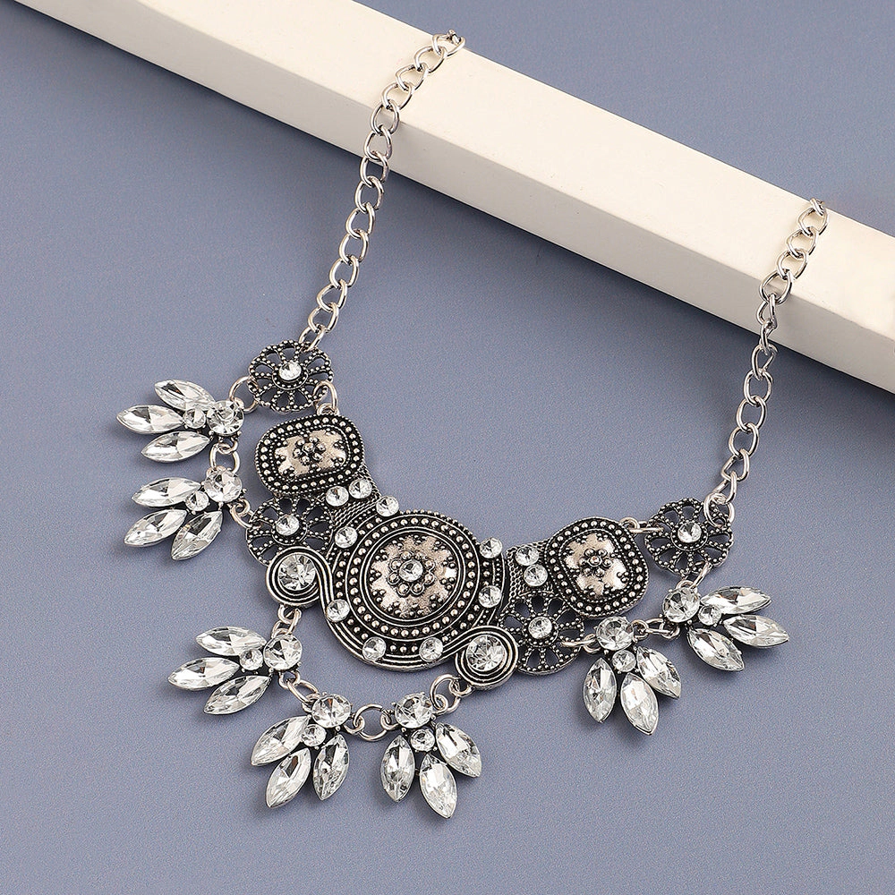 SOHI Women's Blue Circular Foliage Drop Statement Necklace