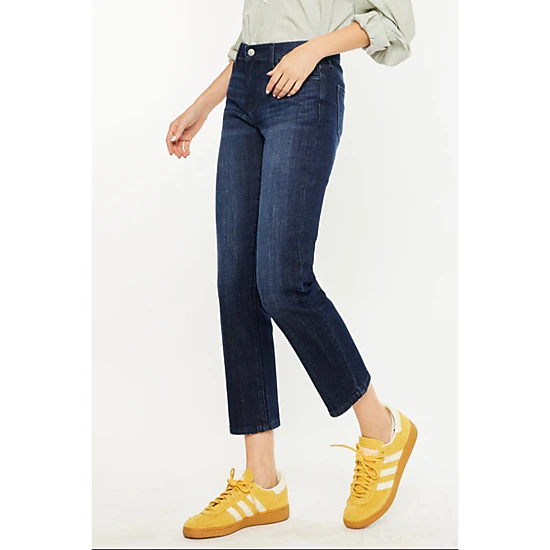 KanCan Women's Essentials Mid Rise Boyfriend Jeans Delvey, Color