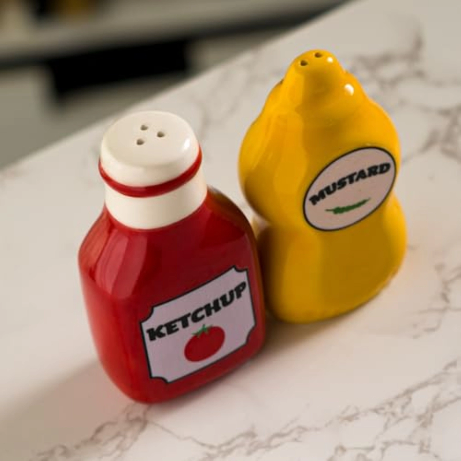 Pacific Giftware Mustard and Ketchup Ceramic Magnetic Salt and Pepper Shaker Set