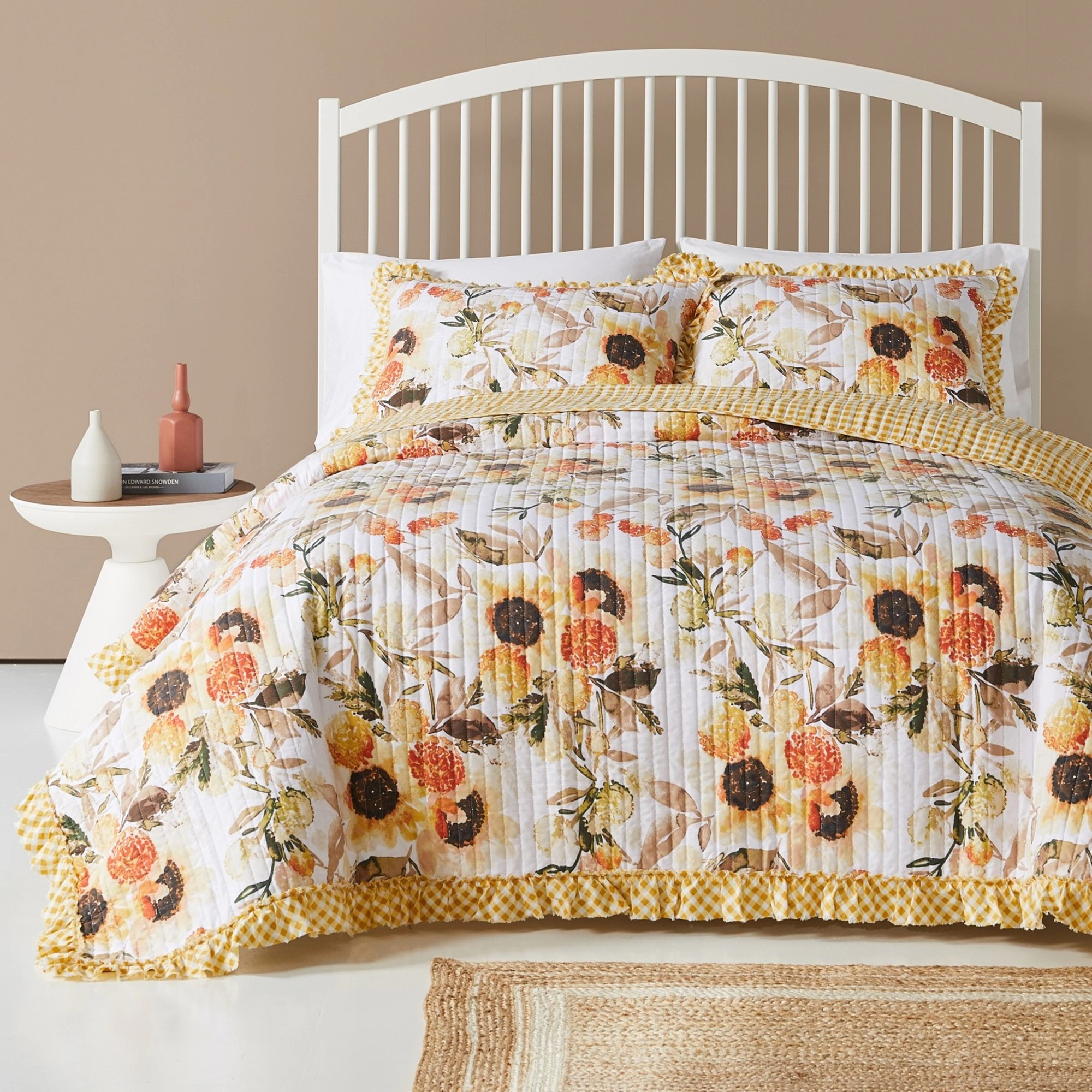 Greenland Home SomerSet Ruffled Country Gingham Quilt Set 3 Piece