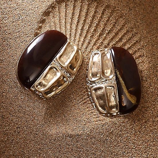 SOHI Women's The Nefertiti Statement Earrings - Antique Gold