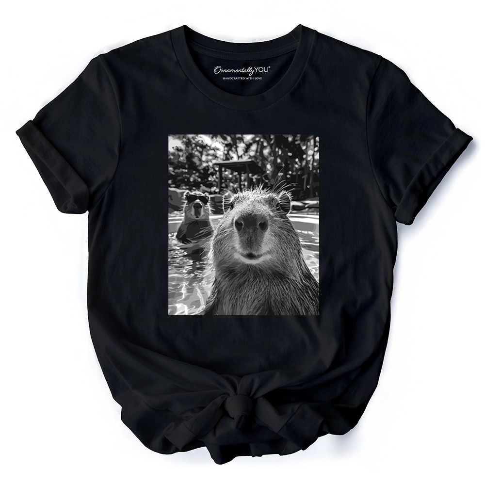 OrnamentallyYou Unisex Funny Capybara Selfie Meme T-Shirt