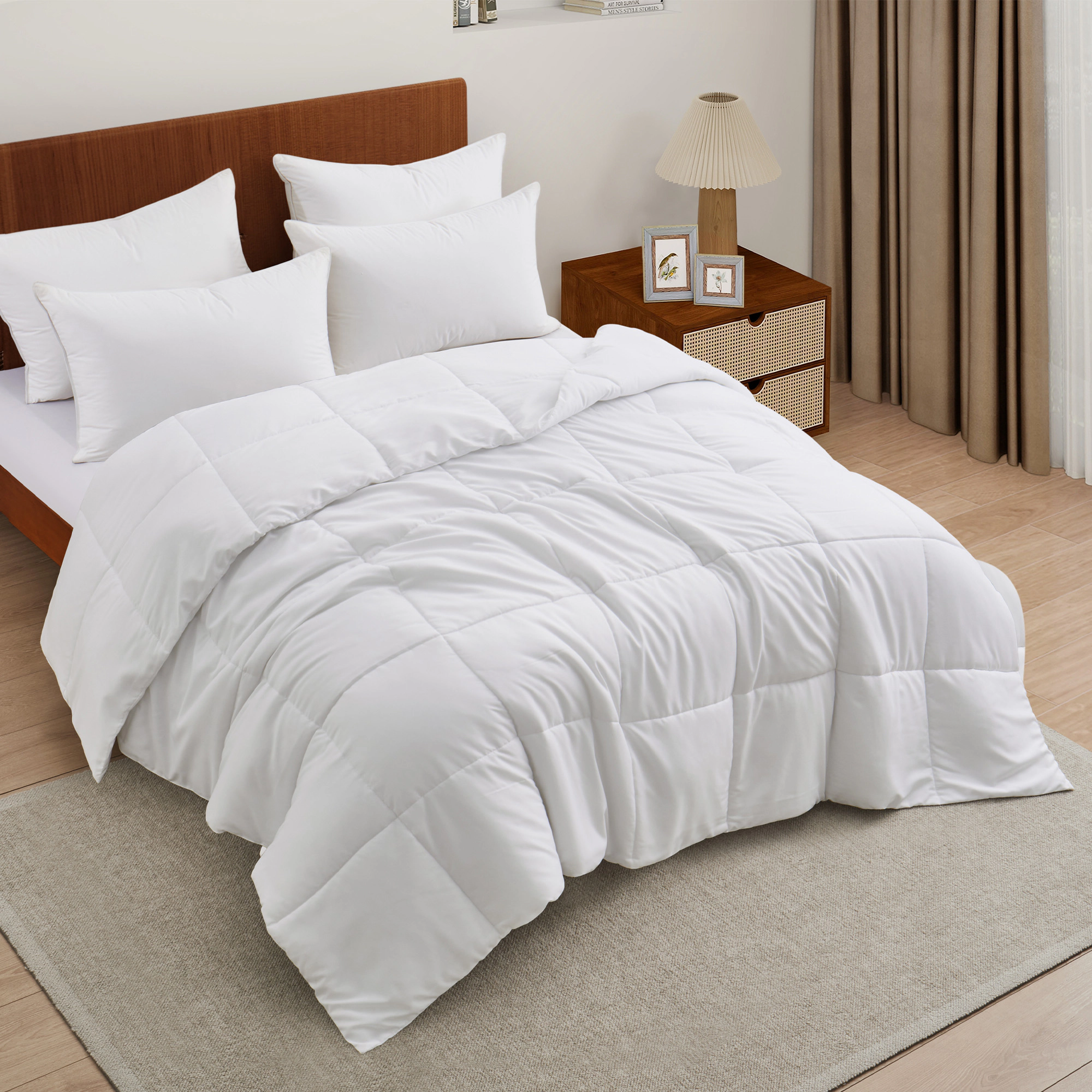 Unikome Summer Lightweight Down Alternative Duvet Comforter Insert