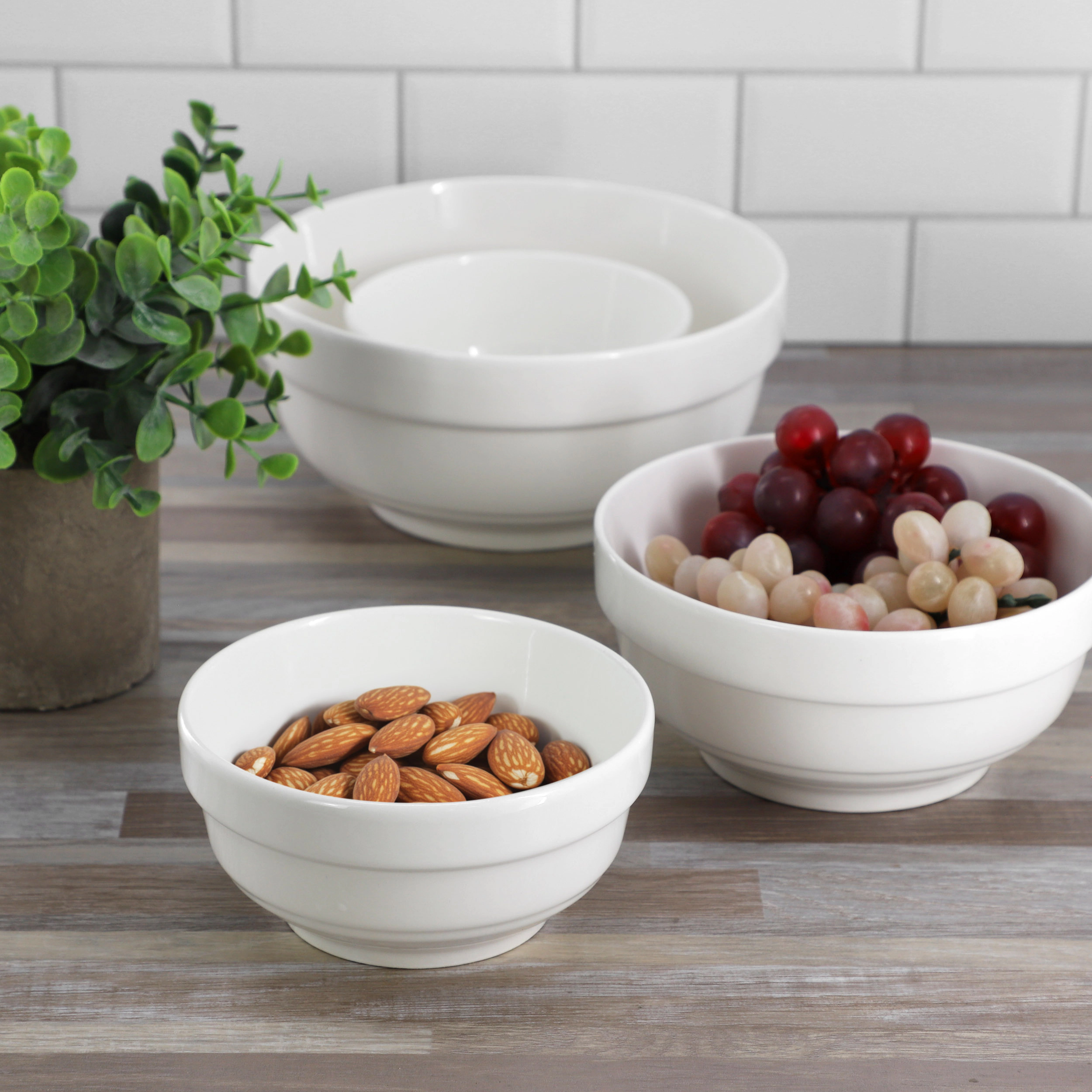 Gibson Home Great Essentials 4 Piece Fine Ceramic Serving Bowl Set in White