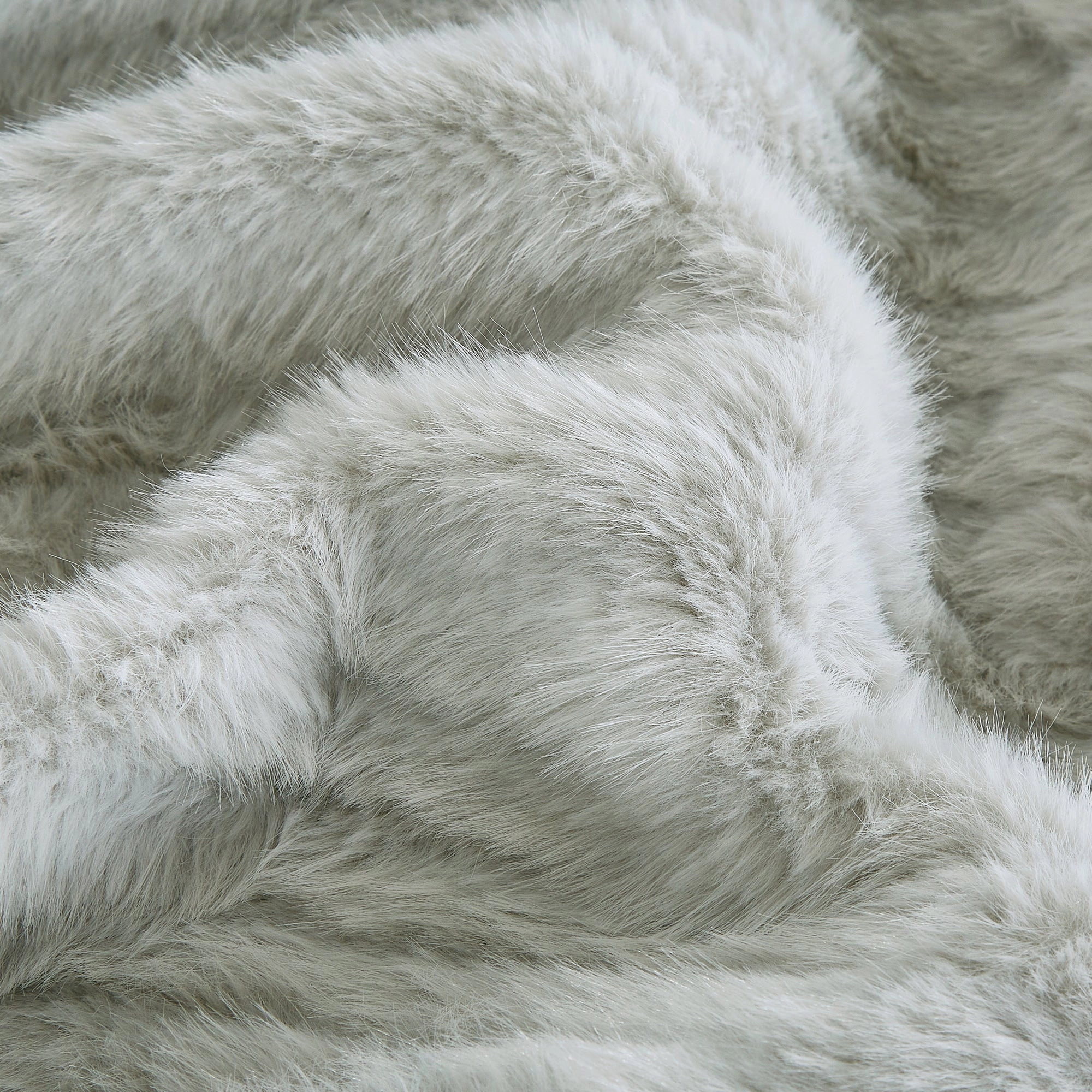 MarCielo 4 Pieces Textured Diagonal Stripe Faux Fur Comforter Set with Velvet Backing