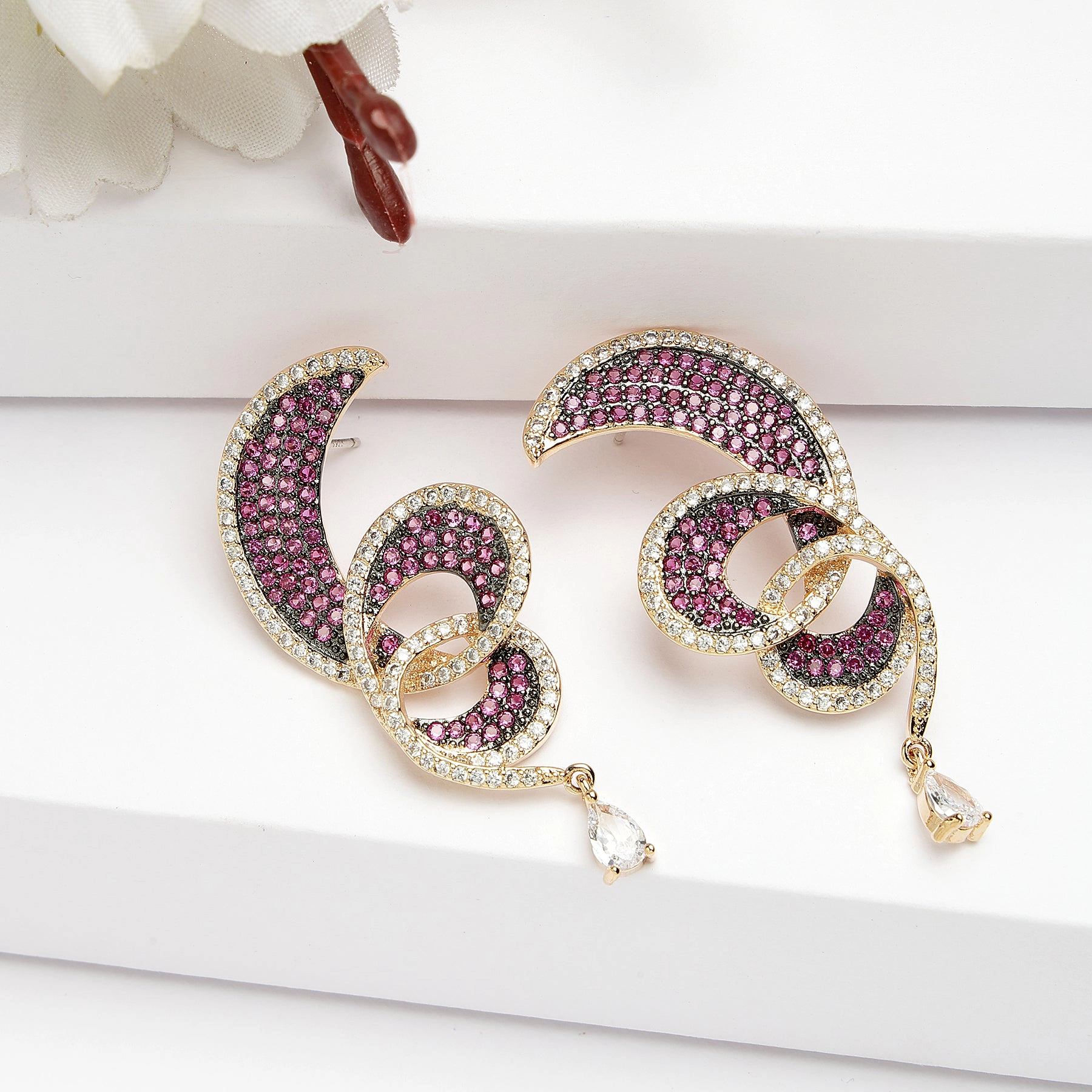 AGP PARIS Womens Diva Collection Zirconia Intertwined Drop Earrings