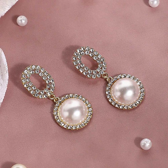 SOHI Women's Gold Embellished Snowball Drop Earrings