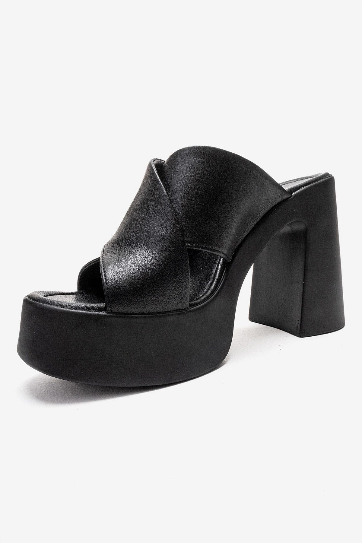Forever & Always Womens Essenza Leather Platform Block Heel Sandal