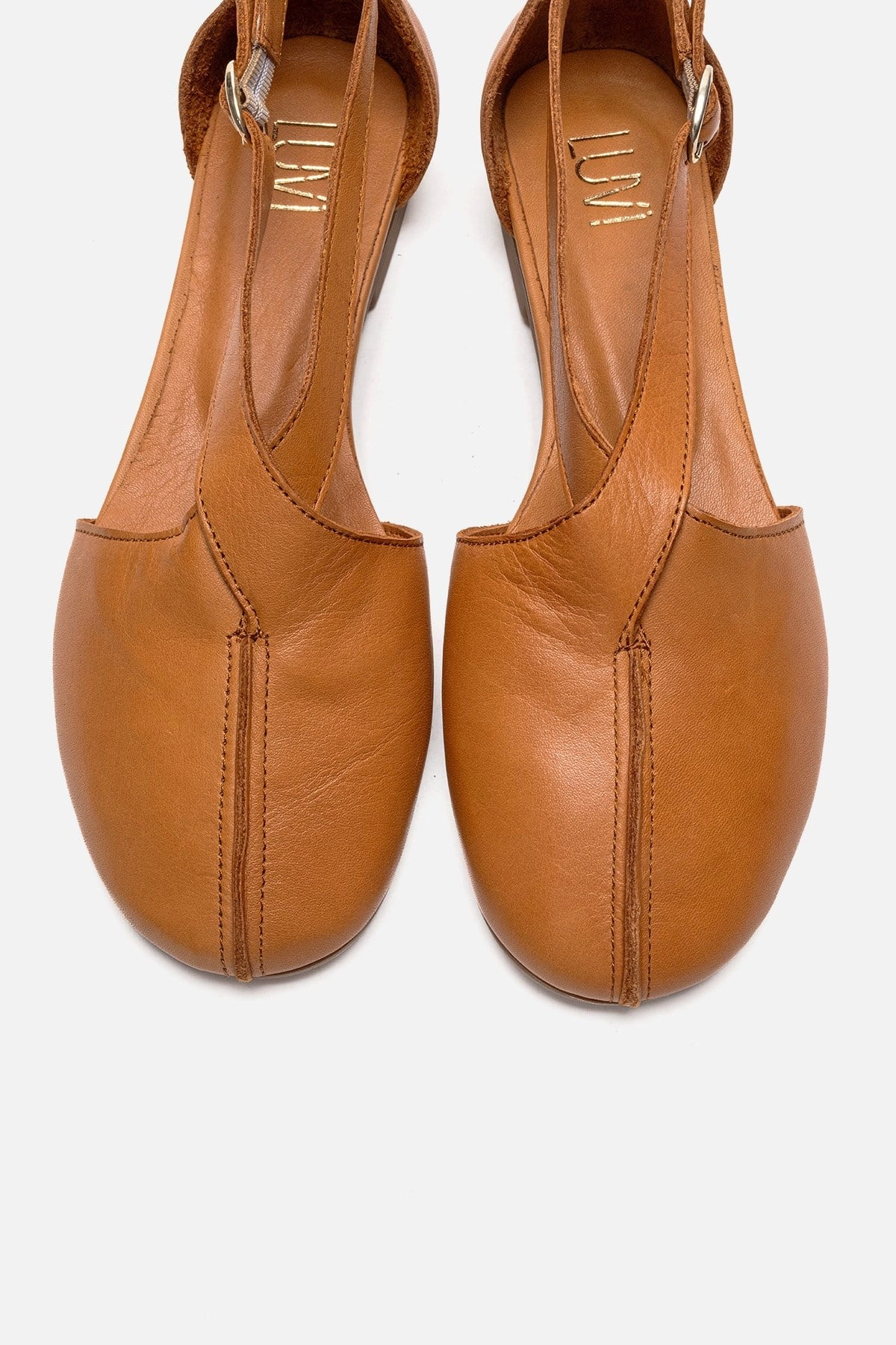 Forever & Always Womens Fable Leather Side Cut Ballet Flats