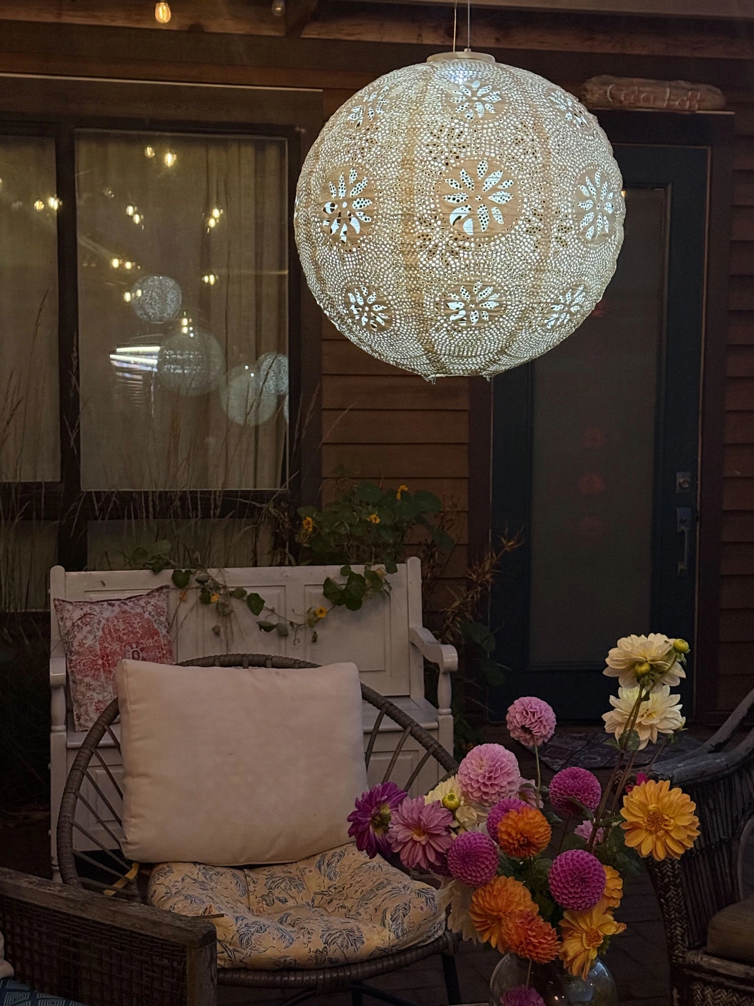 Allsop Home & Garden Stella Luxe Globe LED Lantern (Battery Powered)