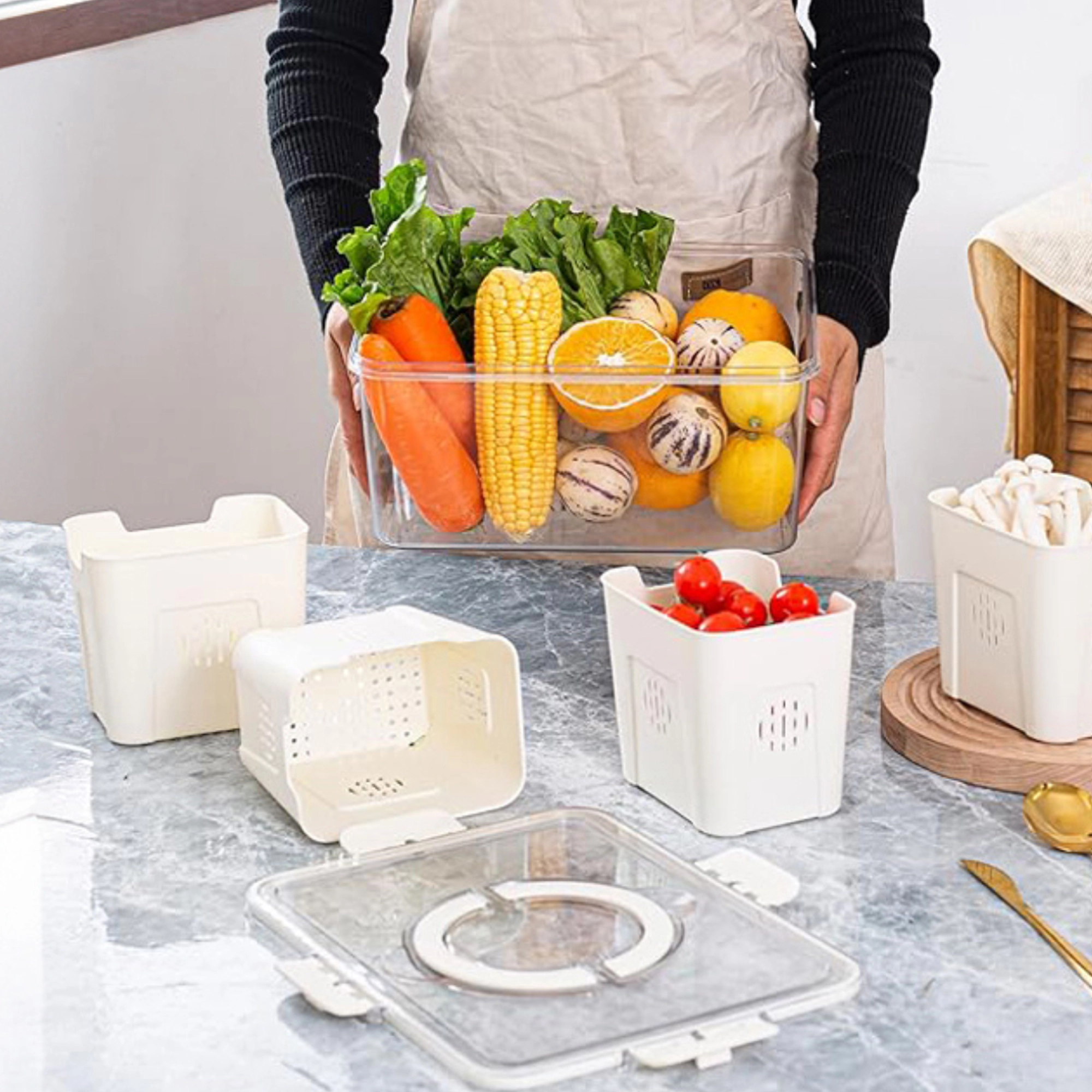Cheer Collection Airtight Produce Storage Container with 4 Removable Baskets and Carry Handle