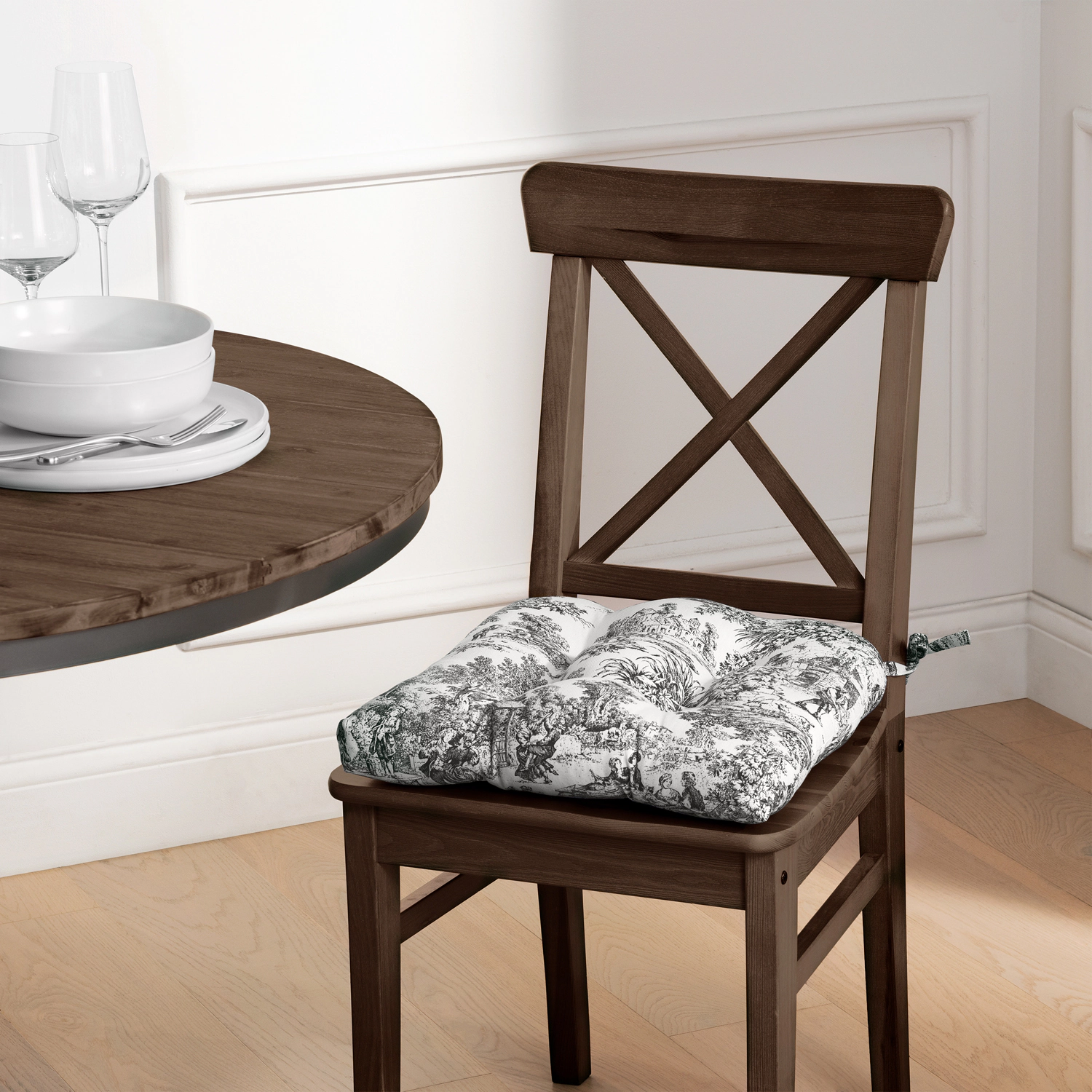 Ellis Curtain 100% Cotton Victoria Park Toile Poly Filled Chair Pad 15" x 14" Black
