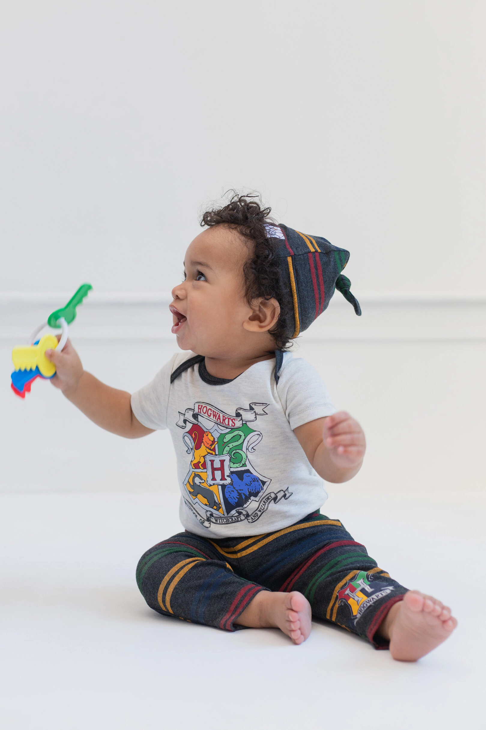 Harry Potter Baby Bodysuit Pants and Hat Set