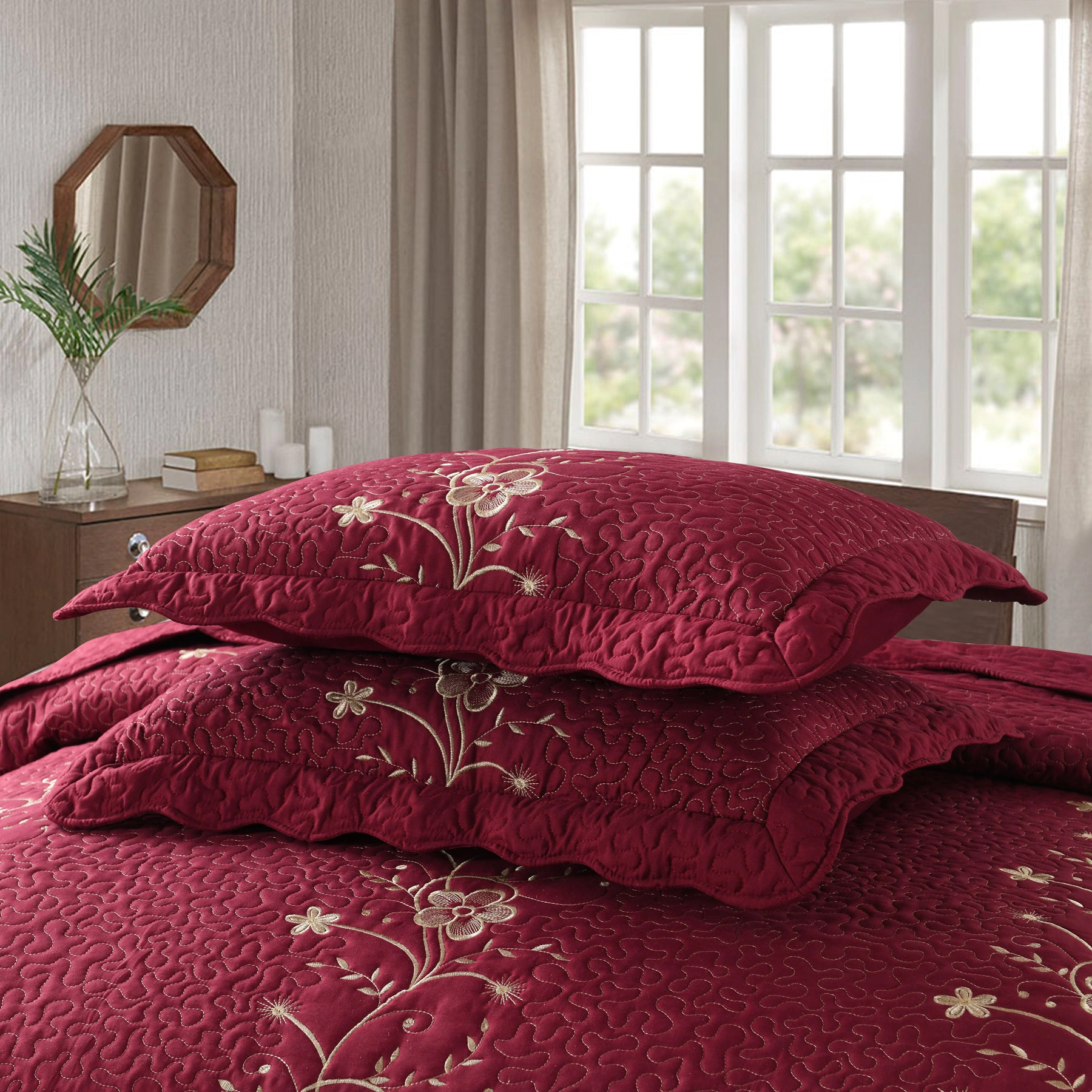 MarCielo 3 Pieces Embroidered Quilt Set, Lightweight Bedspread Set