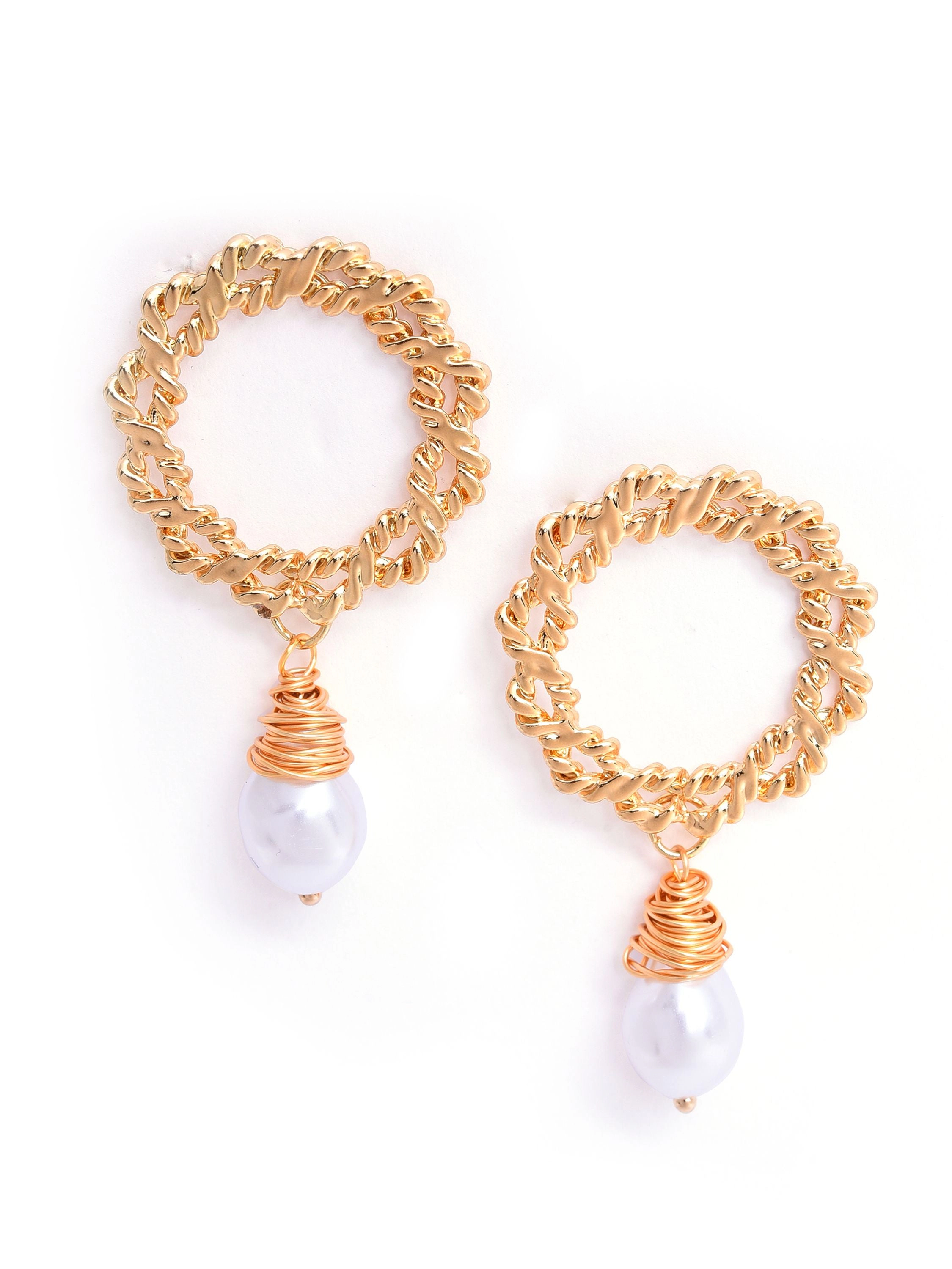 SOHI Women's Gold Plated Pearl Beaded Drop Earring
