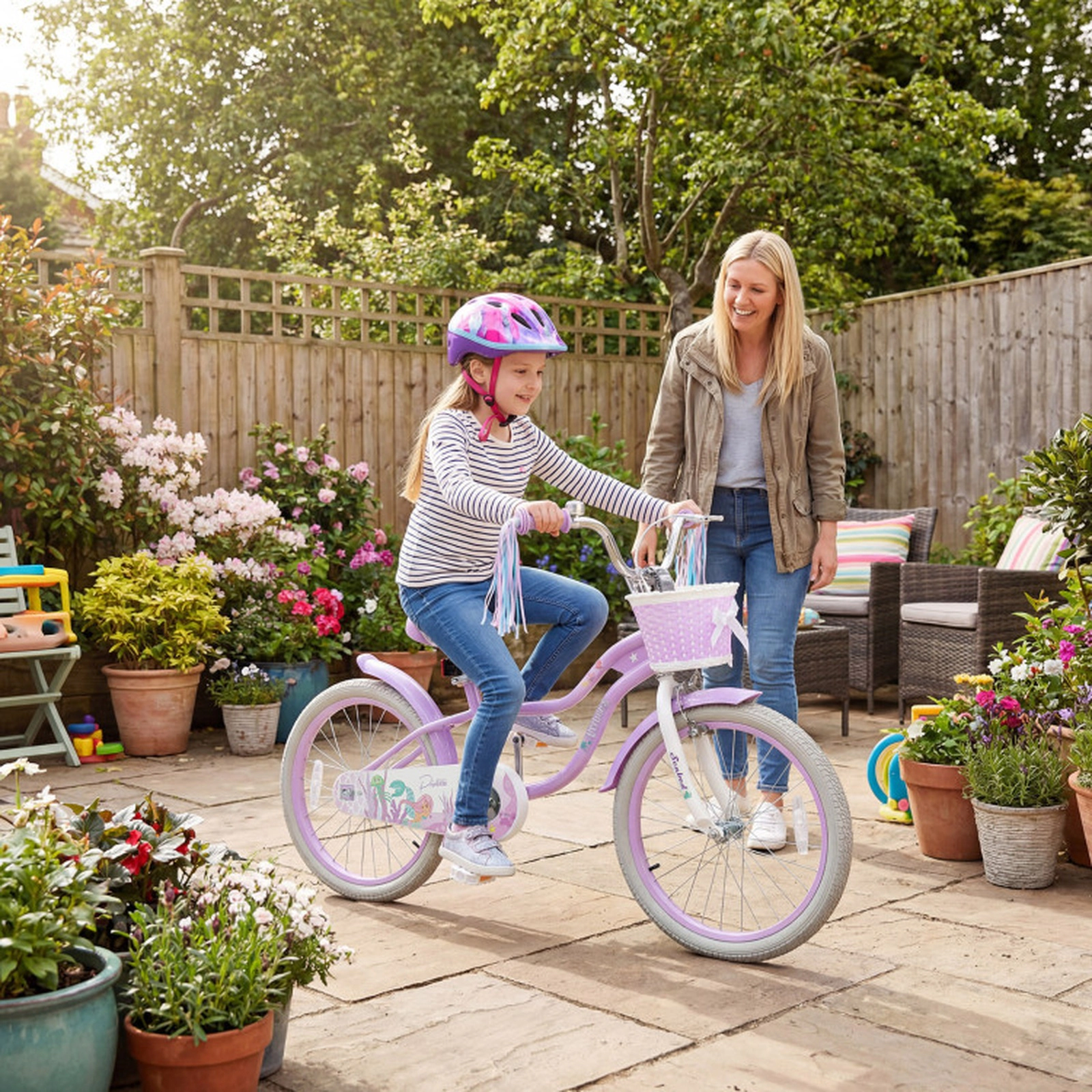 SUGIFT Purple Storage Basket Streamers and Mermaid Graphics Kids Bike