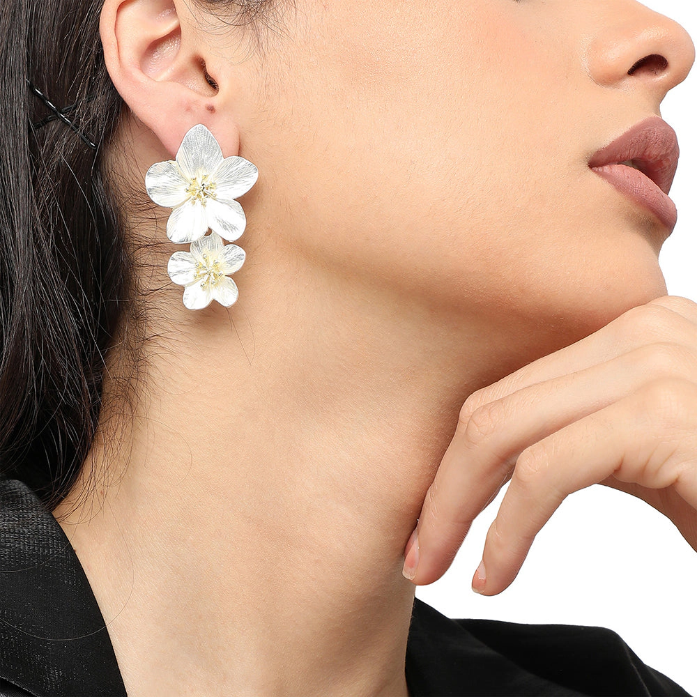 SOHI Women's Maxi Floral Drop Earrings