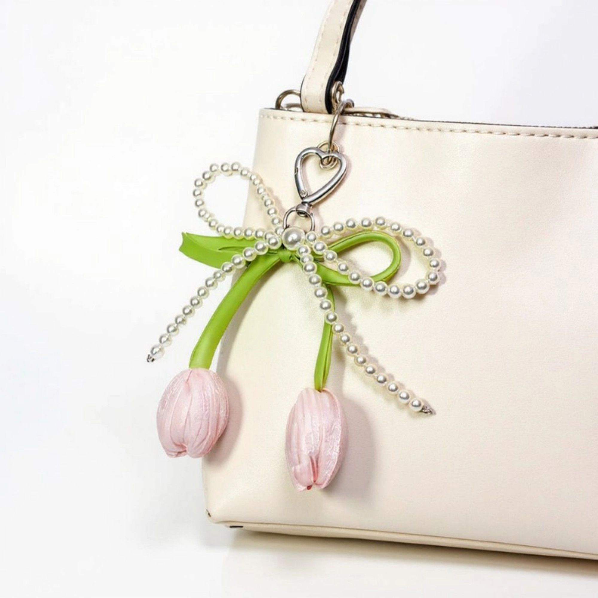 Alilang Women's Pearl Bow Keychain with Satin Tulip Charms and Ribbon Accent