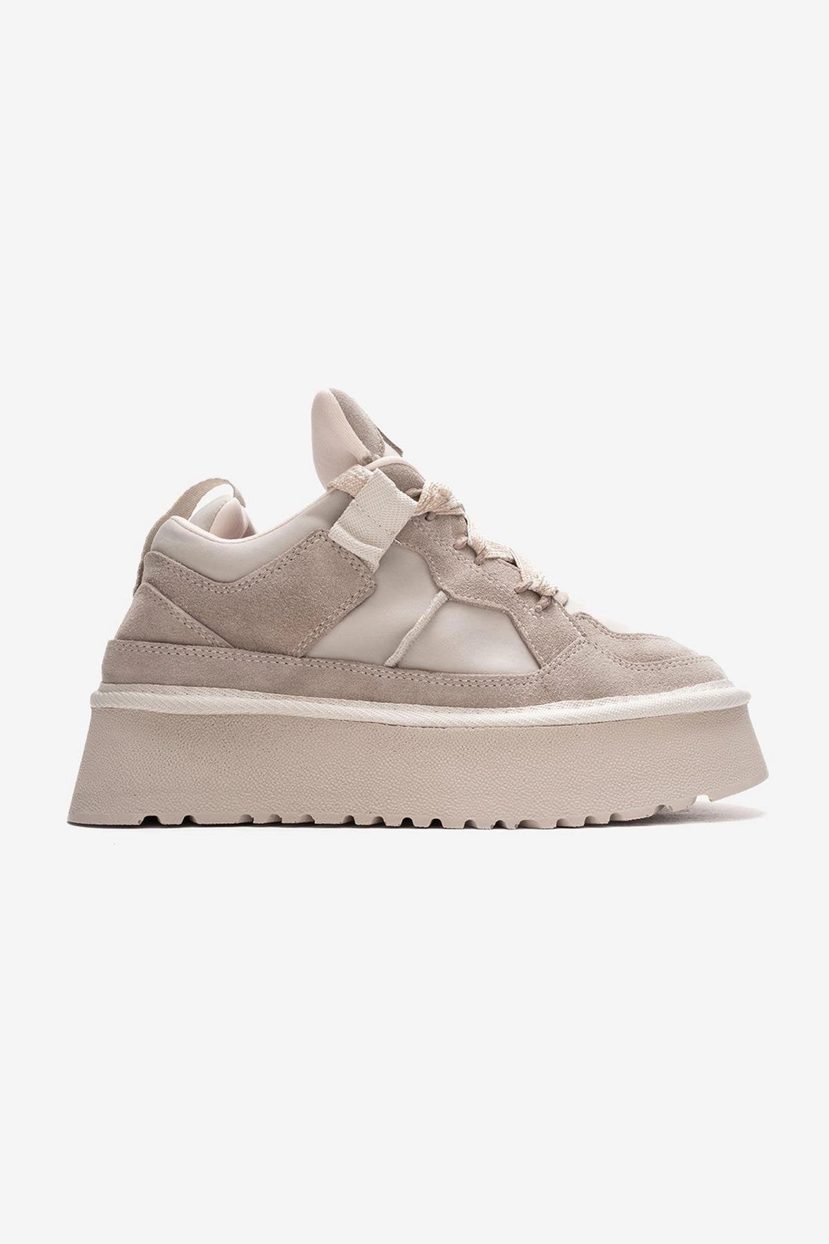 Forever & Always Womens Riven Leather Platform Sneaker