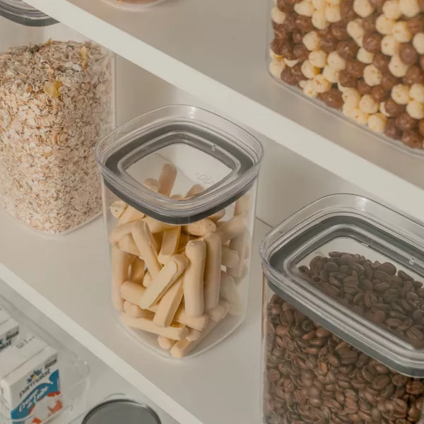 OU Airtight Food Storage Container 8pc, BPA Free Clear Plastic Containers w/ Leak Proof Lid, Stackable Pantry Organizer