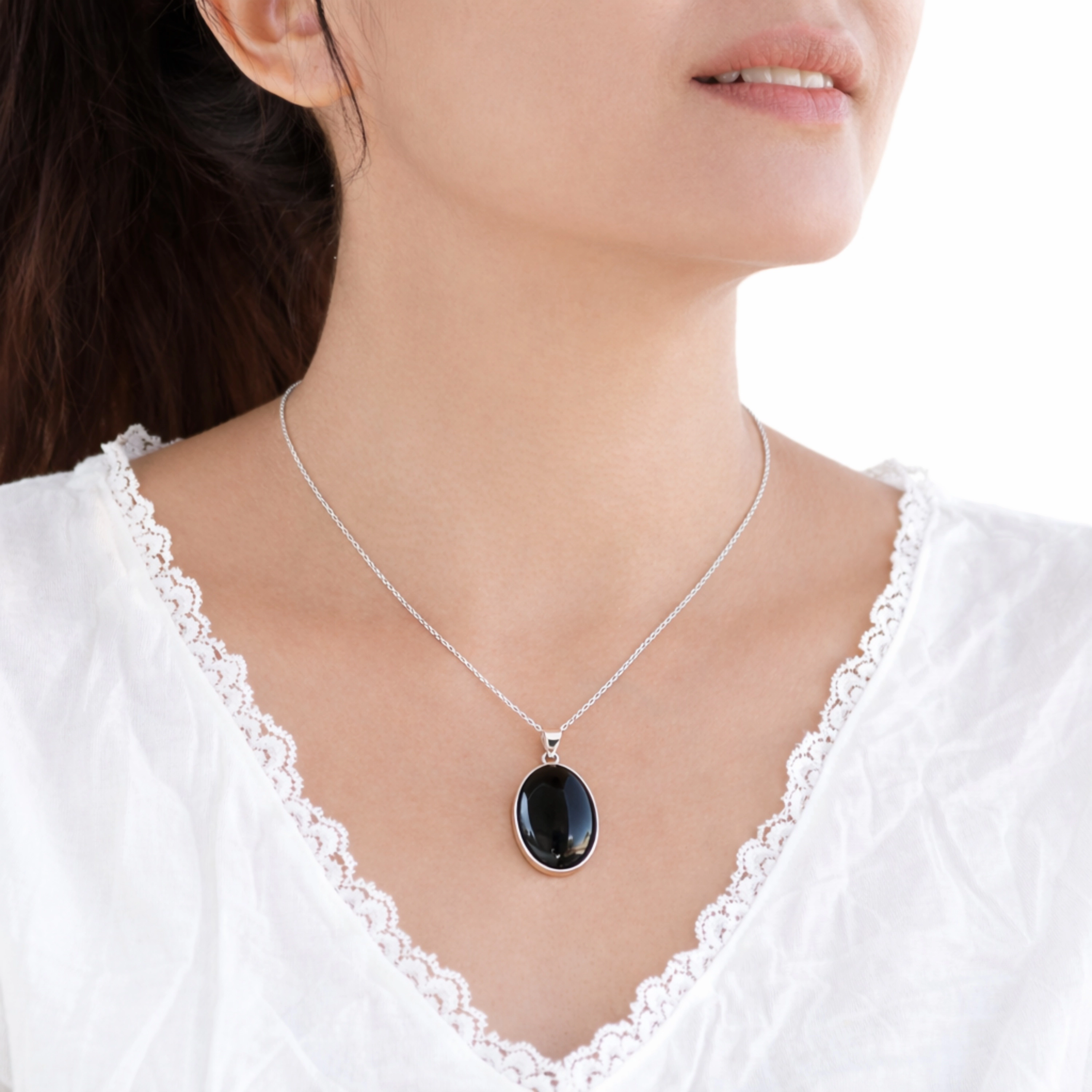 Wear Sierra Unisex Sterling Silver Oval Handmade pendant Necklace