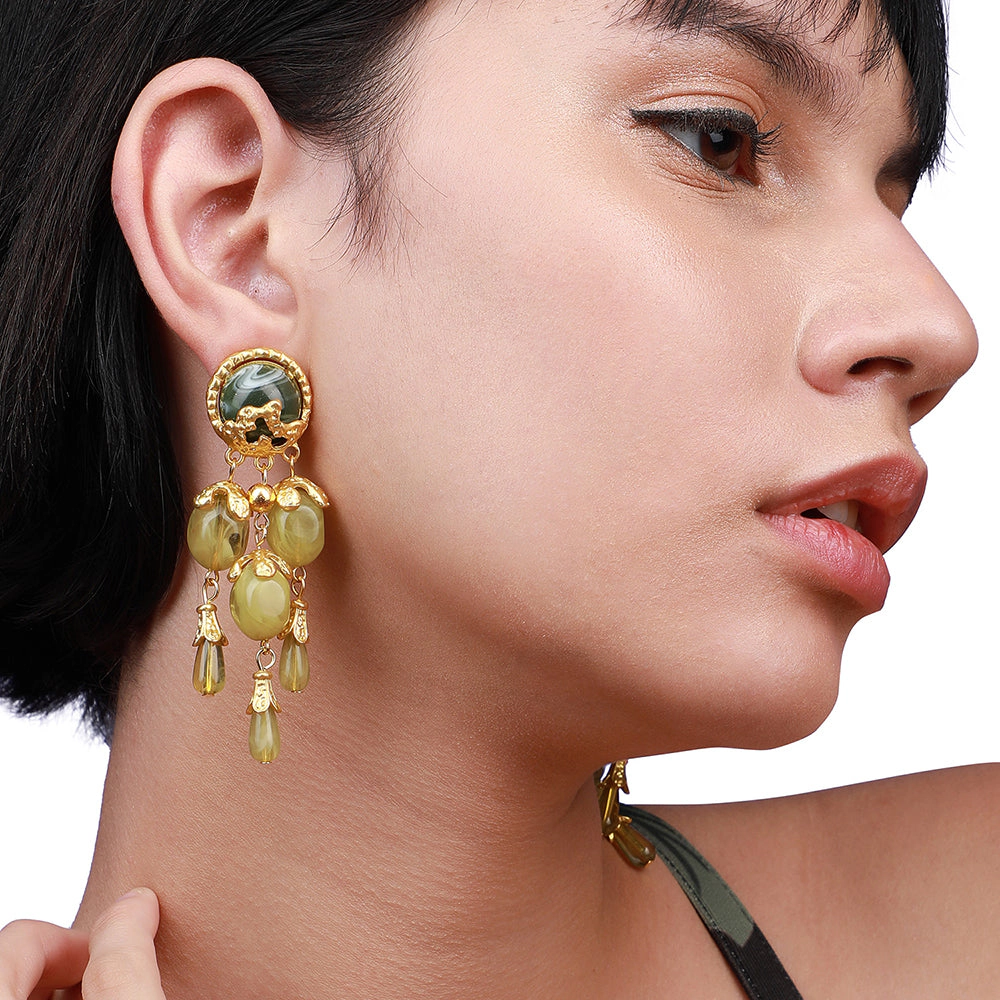 SOHI Women's Victorian Drop Earrings