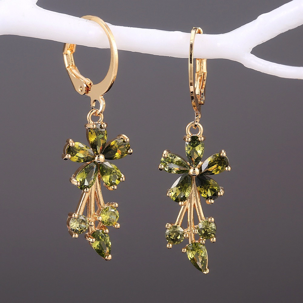 Women’s Aesthetic Floral Dangle Drop Earrings
