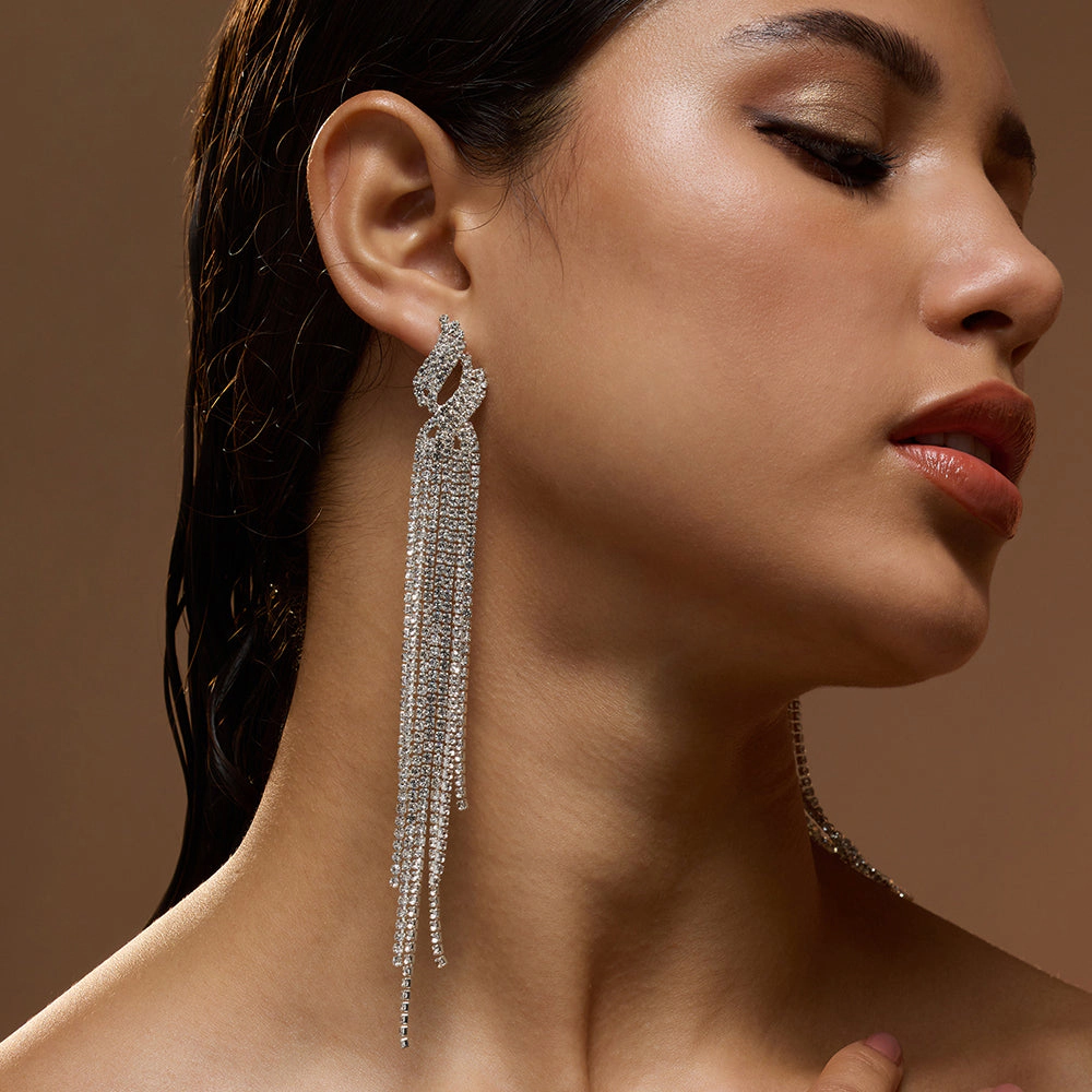 SOHI Women's The Adrienne Drop Earrings