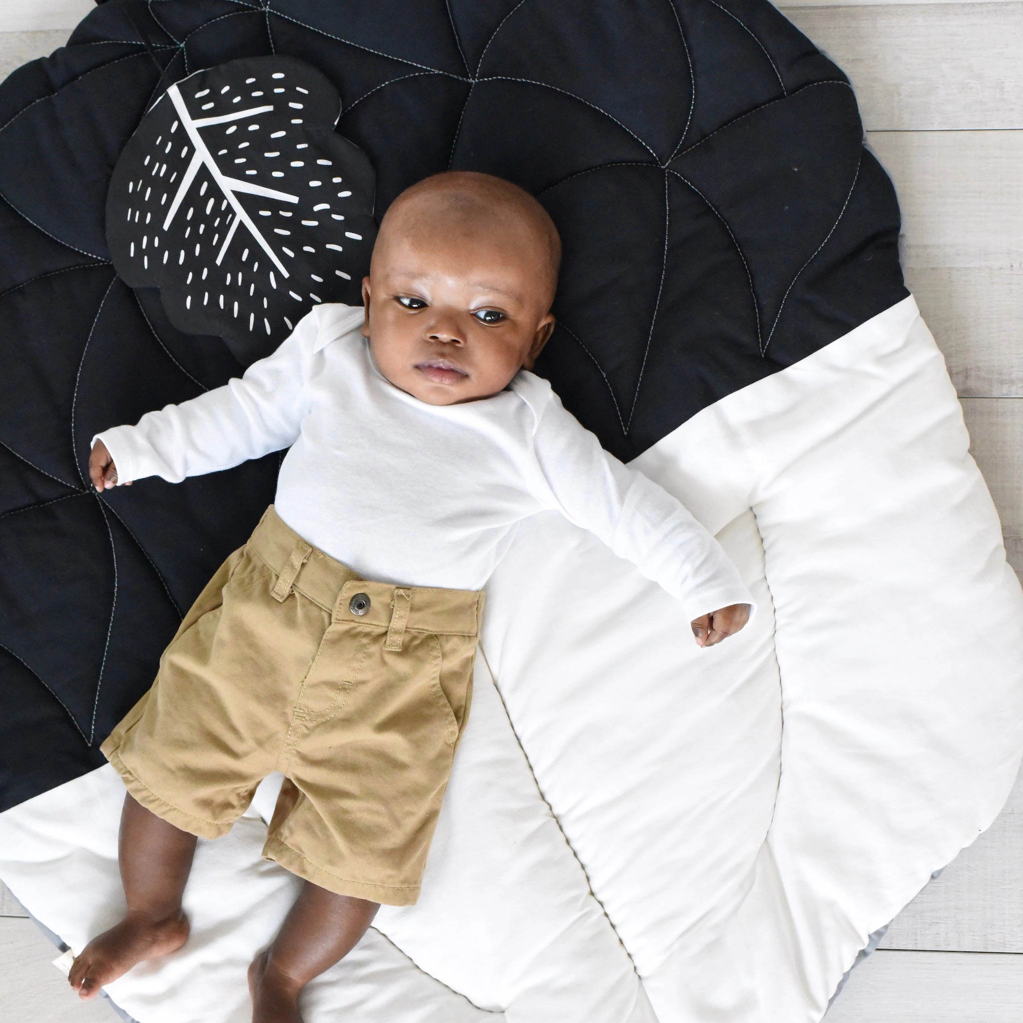 Wee Gallery Organic Cotton Playmat - Reusable Handle, Oeko-Tex Filling