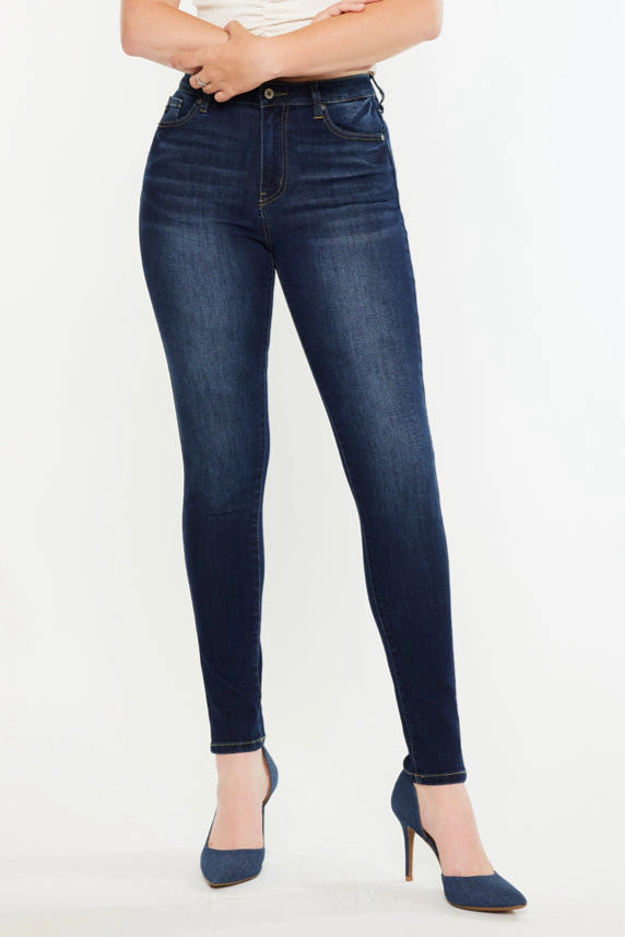 KanCan Women's Curvy Essentials High Rise Skinny Jeans Effie