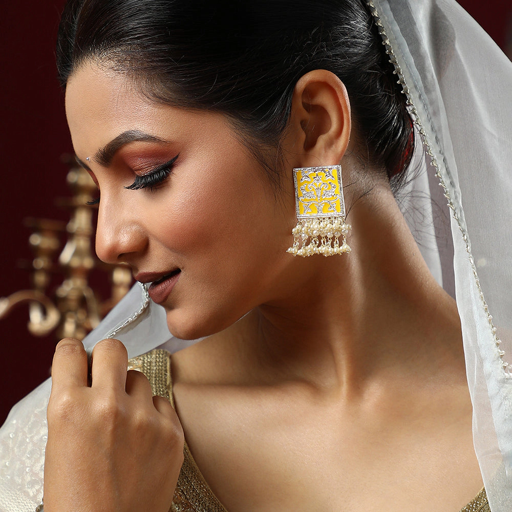 SOHI Women's The Niloufar Canary Yellow Drop Earrings