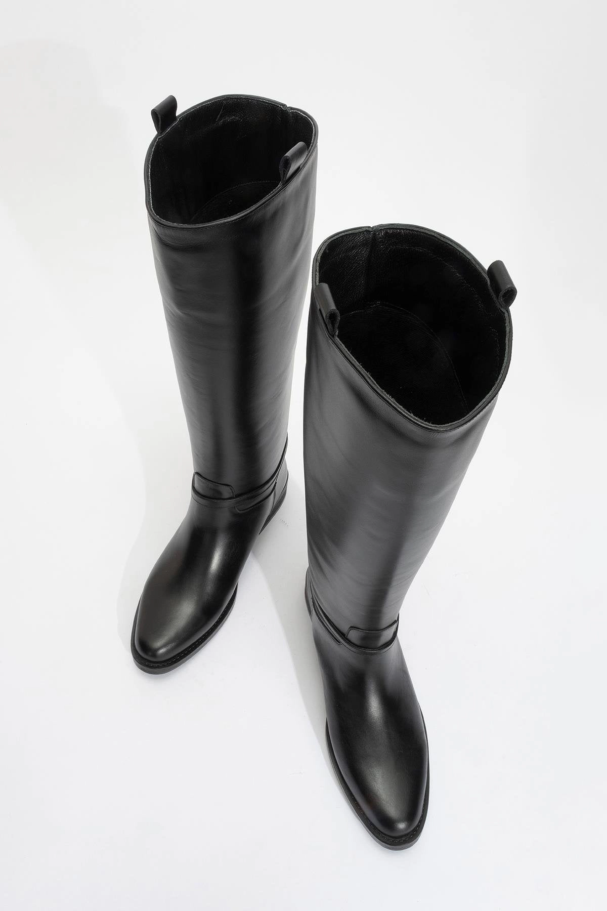Forever & Always Womens May Leather Knee High Buckle Boots