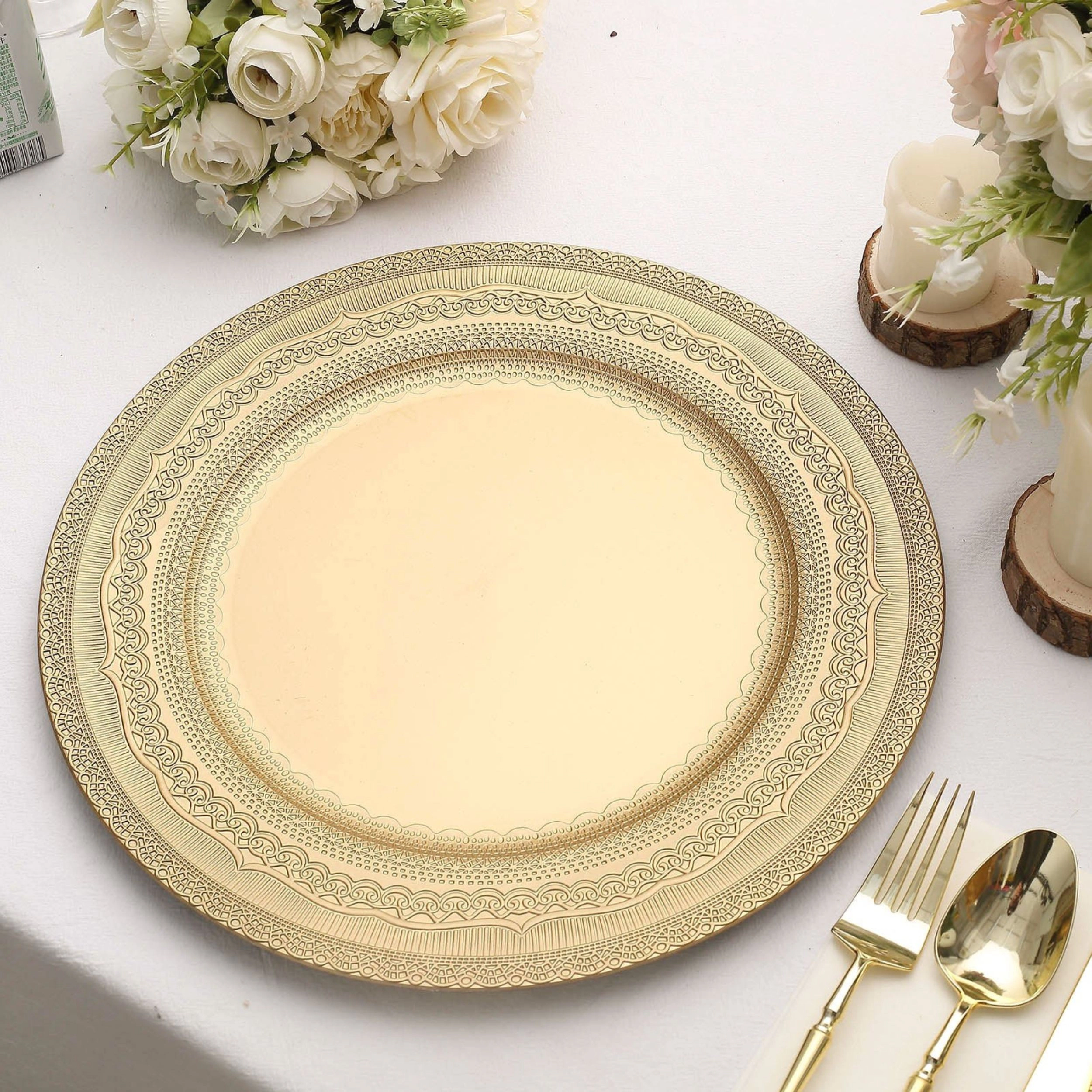 Home Collection Set of 6 Lace Embossed Round Charger Plates