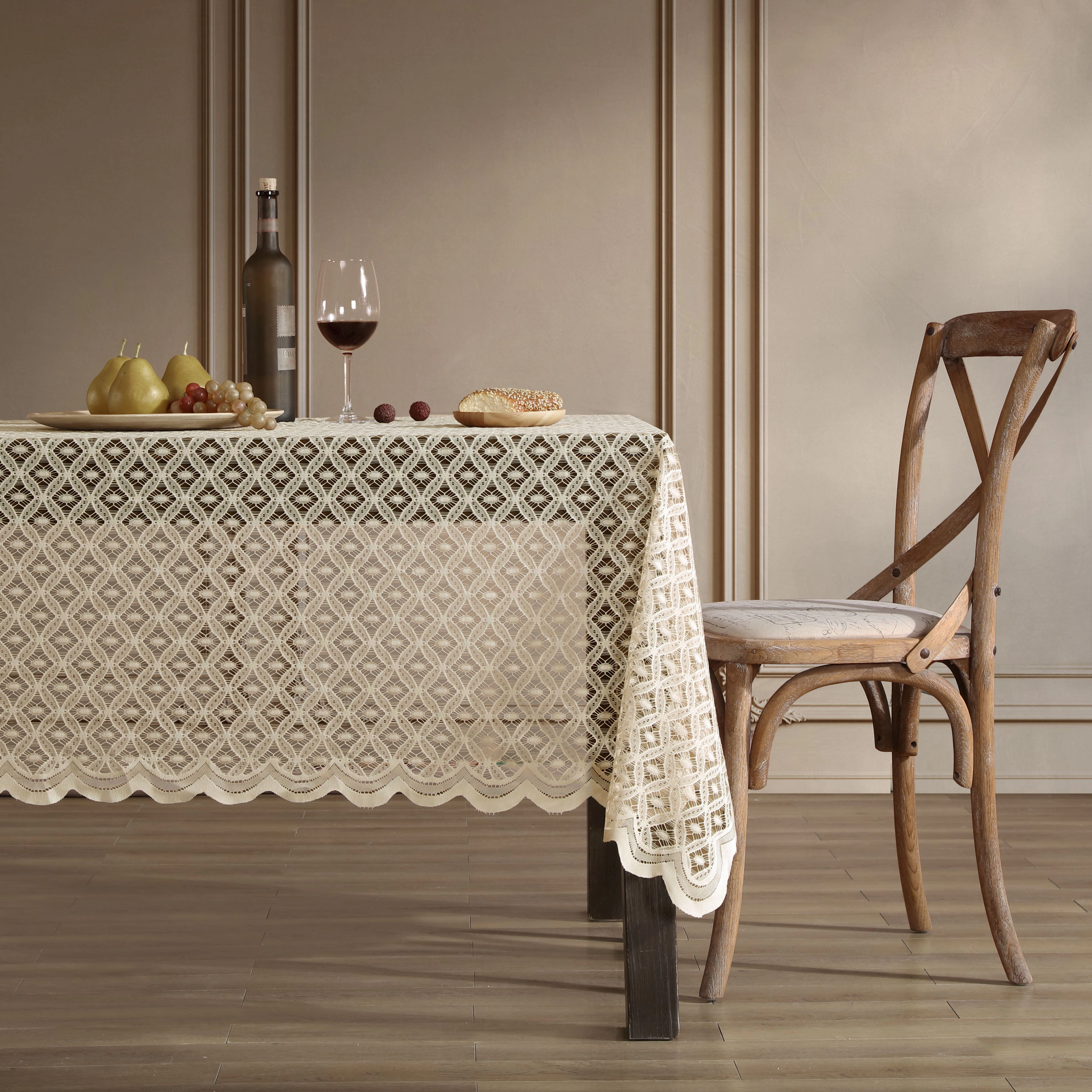 HLC.ME Alona Lace Fabric Wrinke Resistant Scalloped Tablecloth