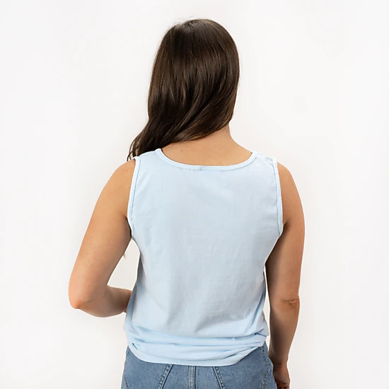 Simply Sage Market - Coastal Moms Club Outline - Women's Garment Dyed Graphic Tank Top