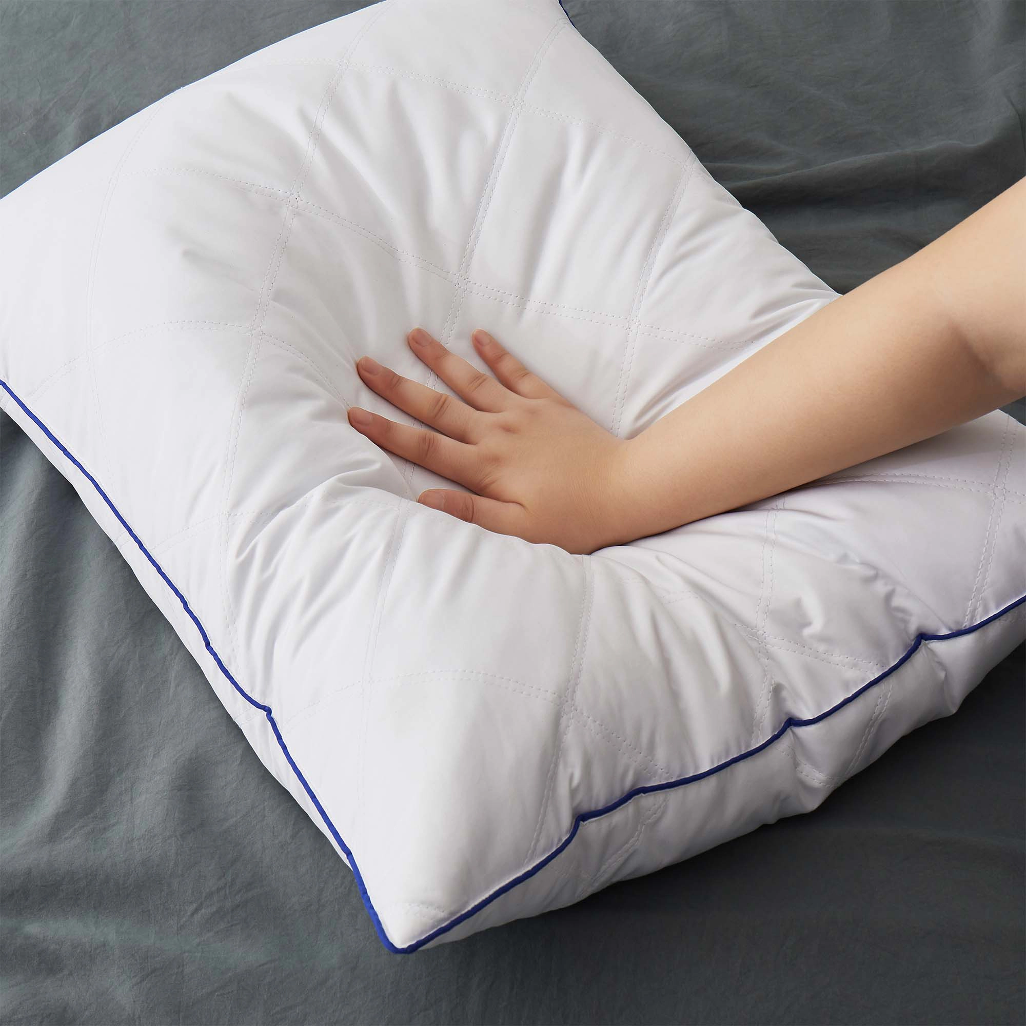 PeaceNest Natural Goose Feather Sleeping Pillows, Diamond-Quilted Soft Support, 2-Pack