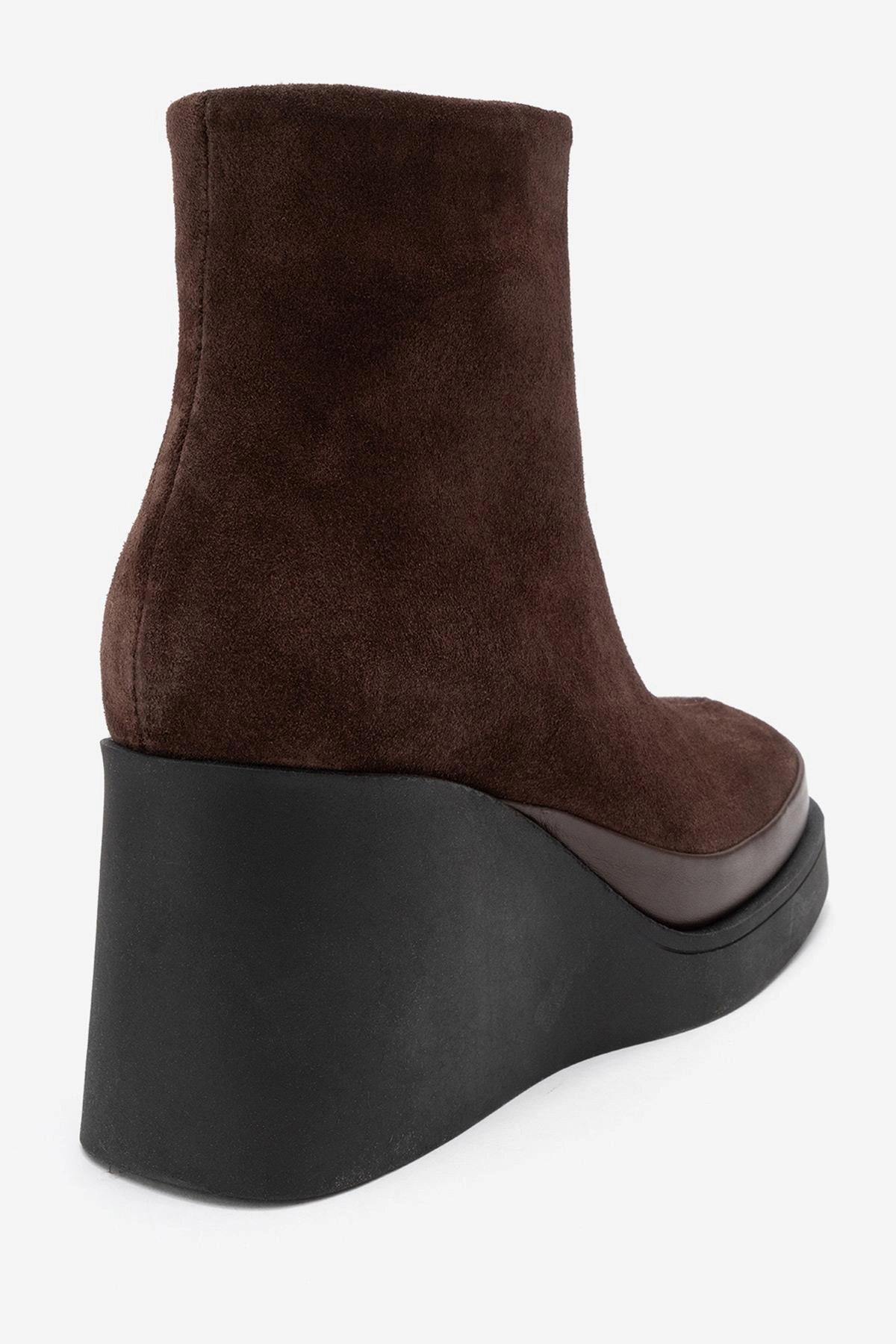 Forever & Always Womens Livia Leather Wedge Boots