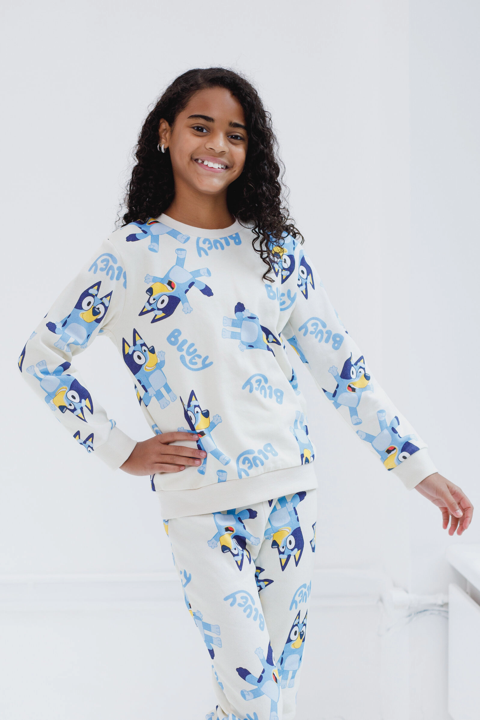 Bluey 2-Piece Fleece Sweatshirt and Pants Set