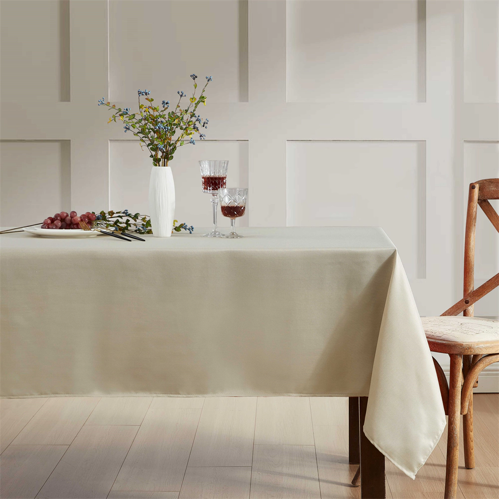 HLC.ME Lincoln Striped Jacquard Fabric Water Resistant Tablecloth