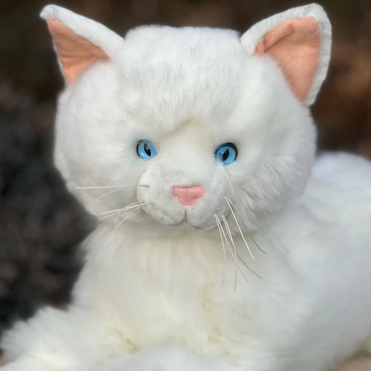 Auswella Plush® 19-Inch Bianca Cat Plush