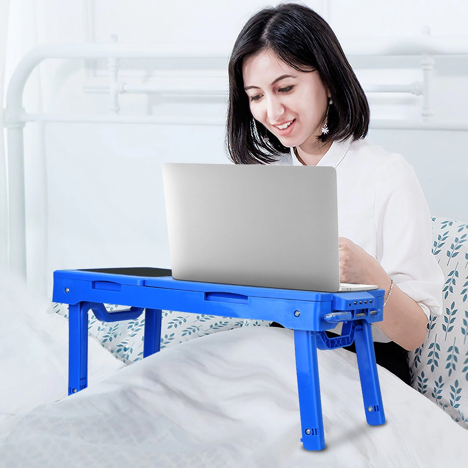 GBruno Foldable Laptop Table With Cooling Fan