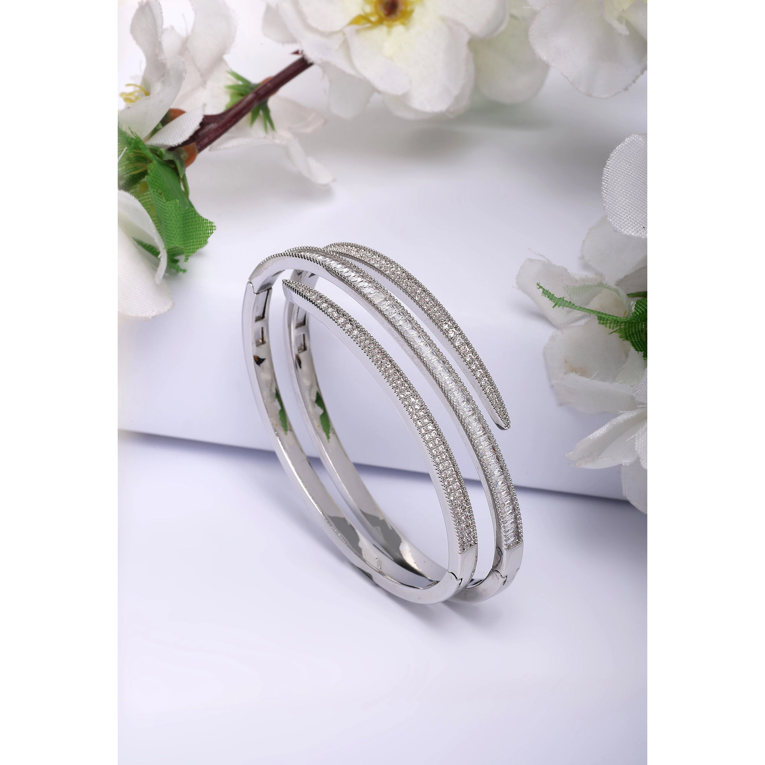 AGP PARIS Womens Diva Serpent Viper Bracelet