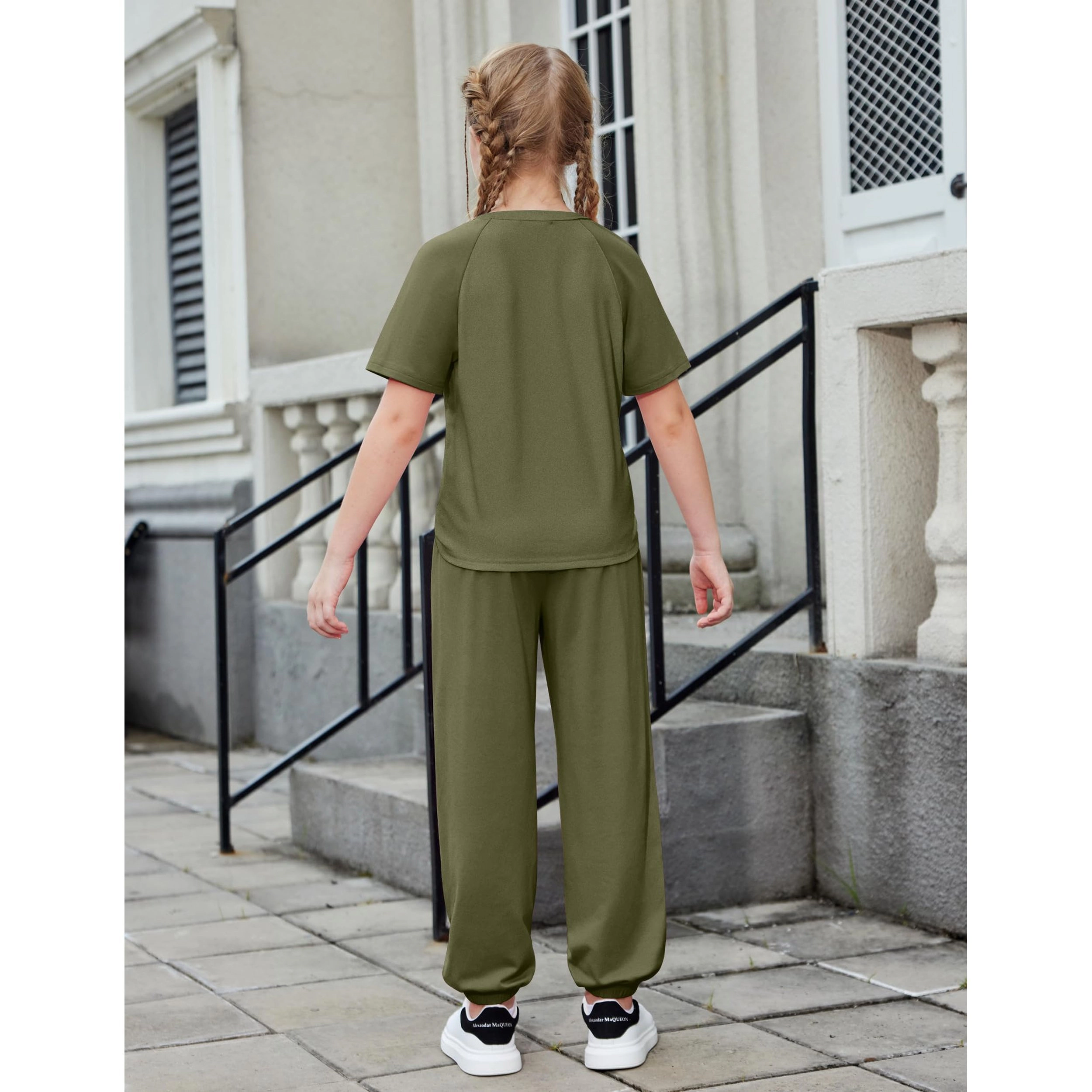 Arshiner Girls Piece Outfits Short Sleeve Pullover Sweatshirt And Sweatpants With Pockets Track